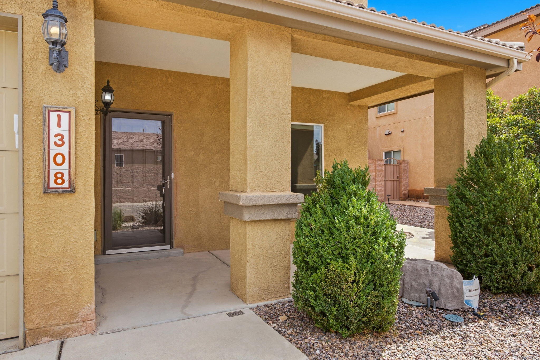 Photo 4 of Single family home for sale at 1308 Summer Breeze Dr NW, Albuquerque, NM 87120 | MLS# 1111319 | Listing updated on 2026-09-22