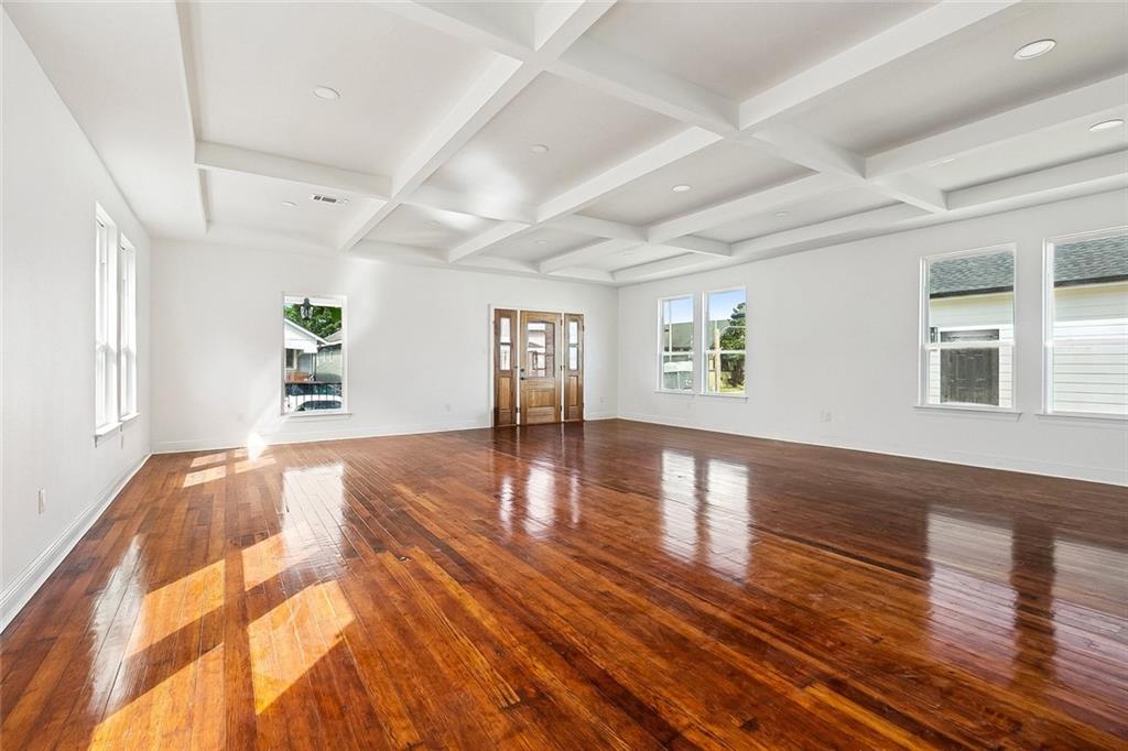 Photo 3 of Single family home for sale at 8609 Pritchard Pl, New Orleans, LA 70118 | MLS# 2578234 | Listing updated on 2026-10-09