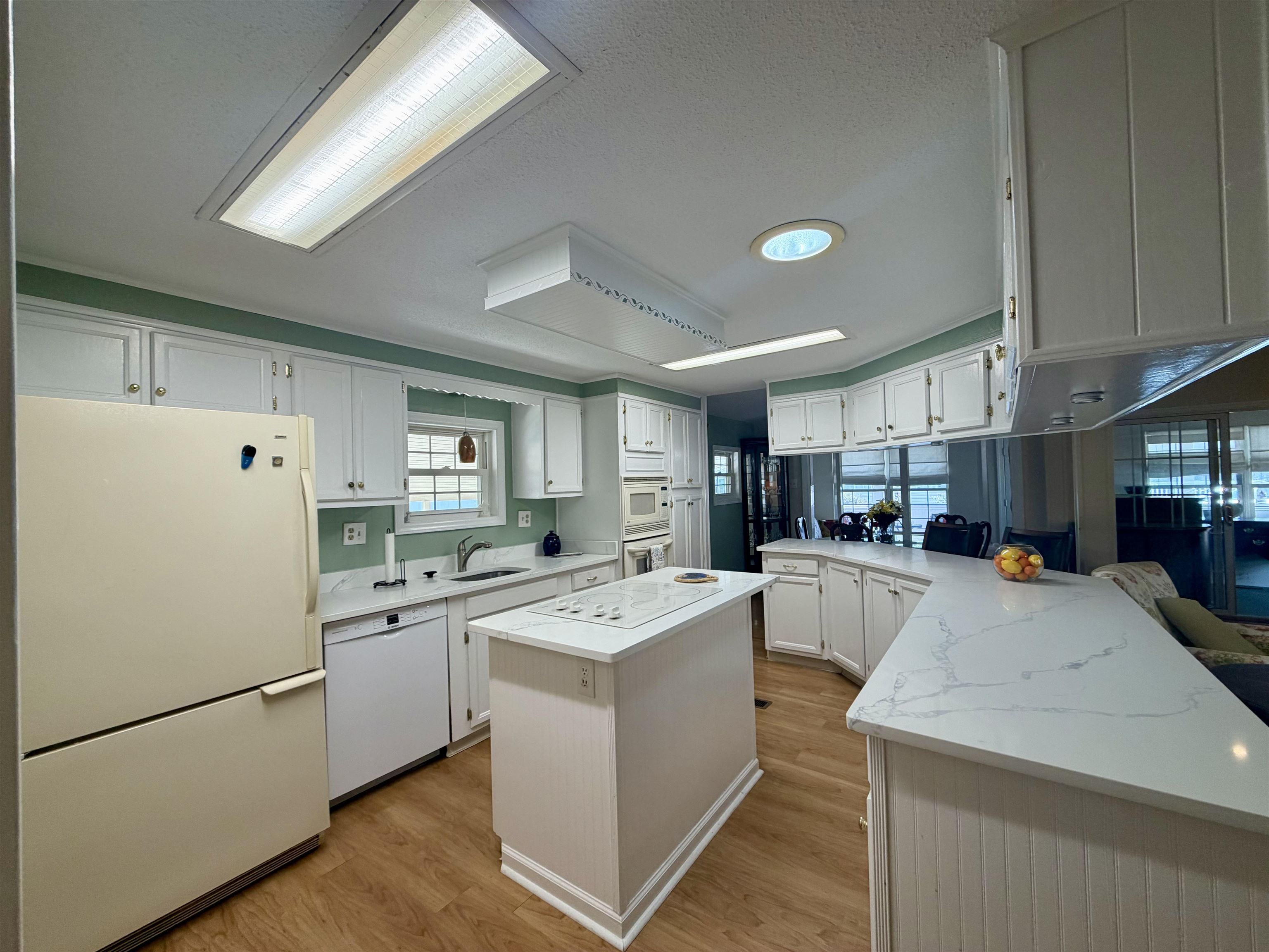 Photo 3 of Manufactured home for sale at 440 Pampas Dr, Myrtle Beach, SC 29575 | MLS# 2623415 | Listing updated on 2026-09-22