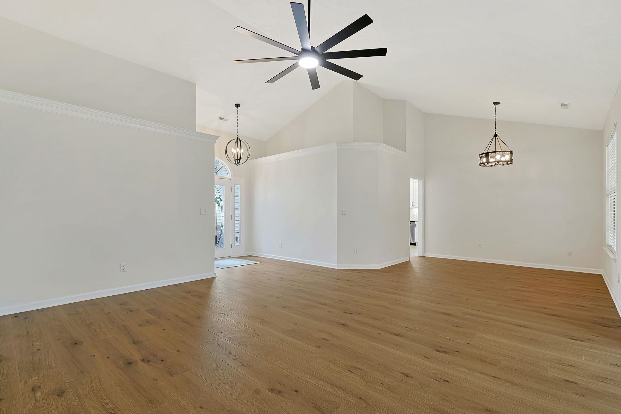 Photo 3 of Single family home for sale at 536 Wildflower Trl, Myrtle Beach, SC 29579 | MLS# 2623423 | Listing updated on 2026-10-08