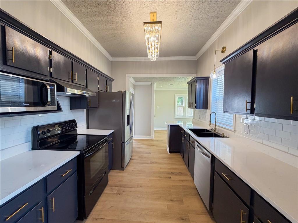 Single family home for sale at 565 S 6th Street, Ponchatoula, LA 70454 | MLS# 2578418