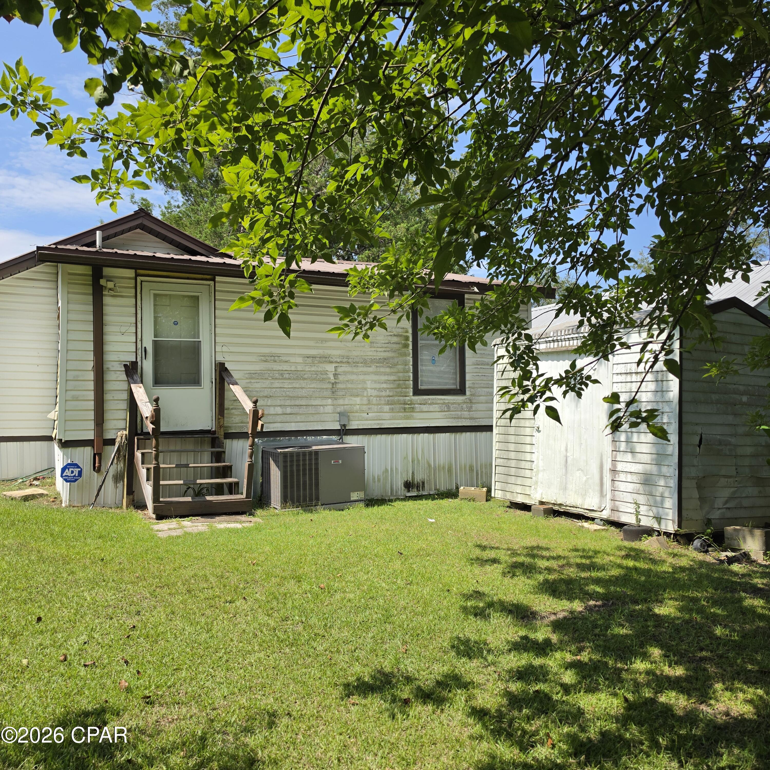 Photo 2 of Sale Pending at 2852 Bertram St, Marianna, FL 32448 | MLS# 795736 | Listing updated on 2026-10-10