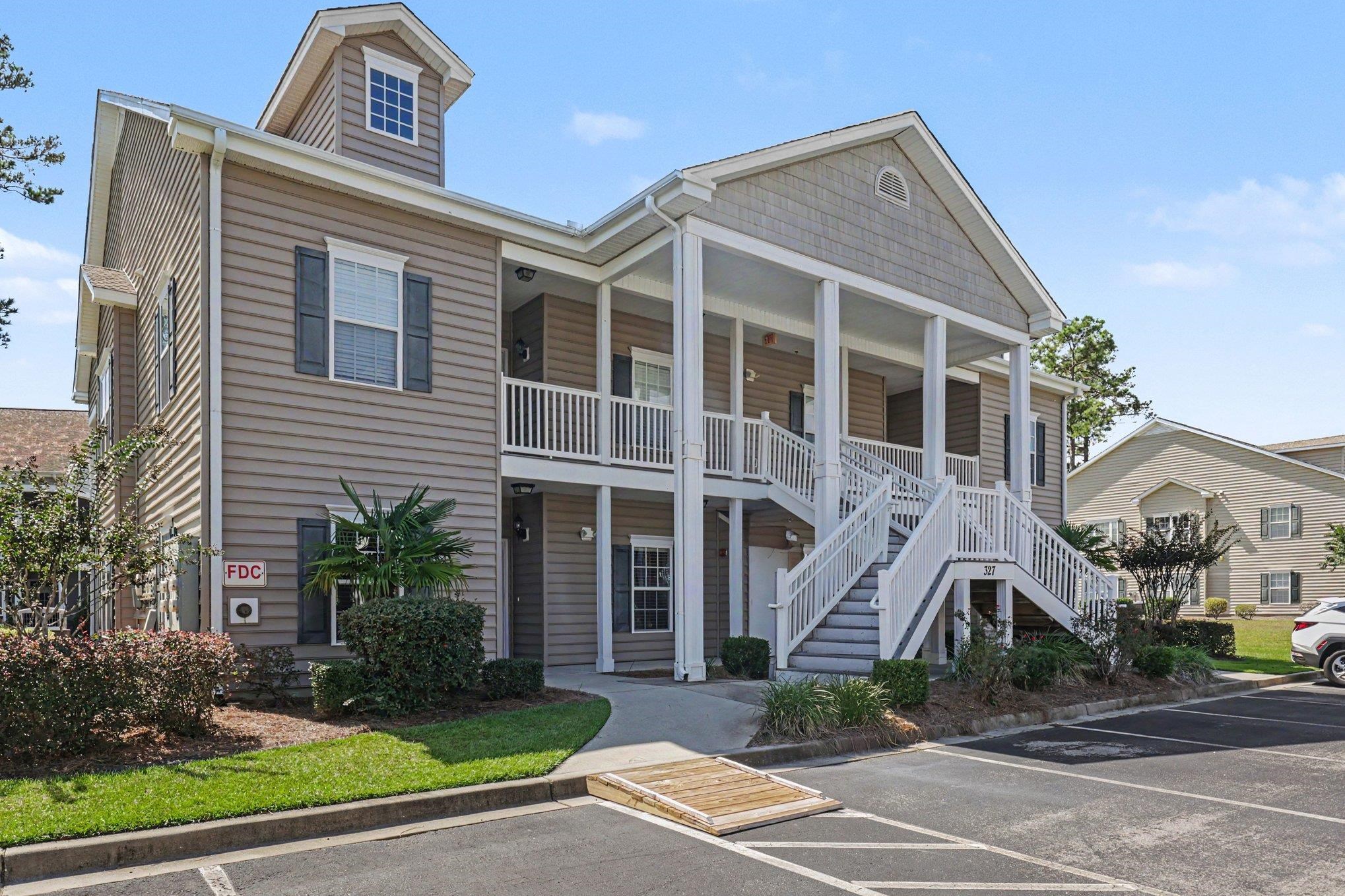 327 Black Oak Ln.