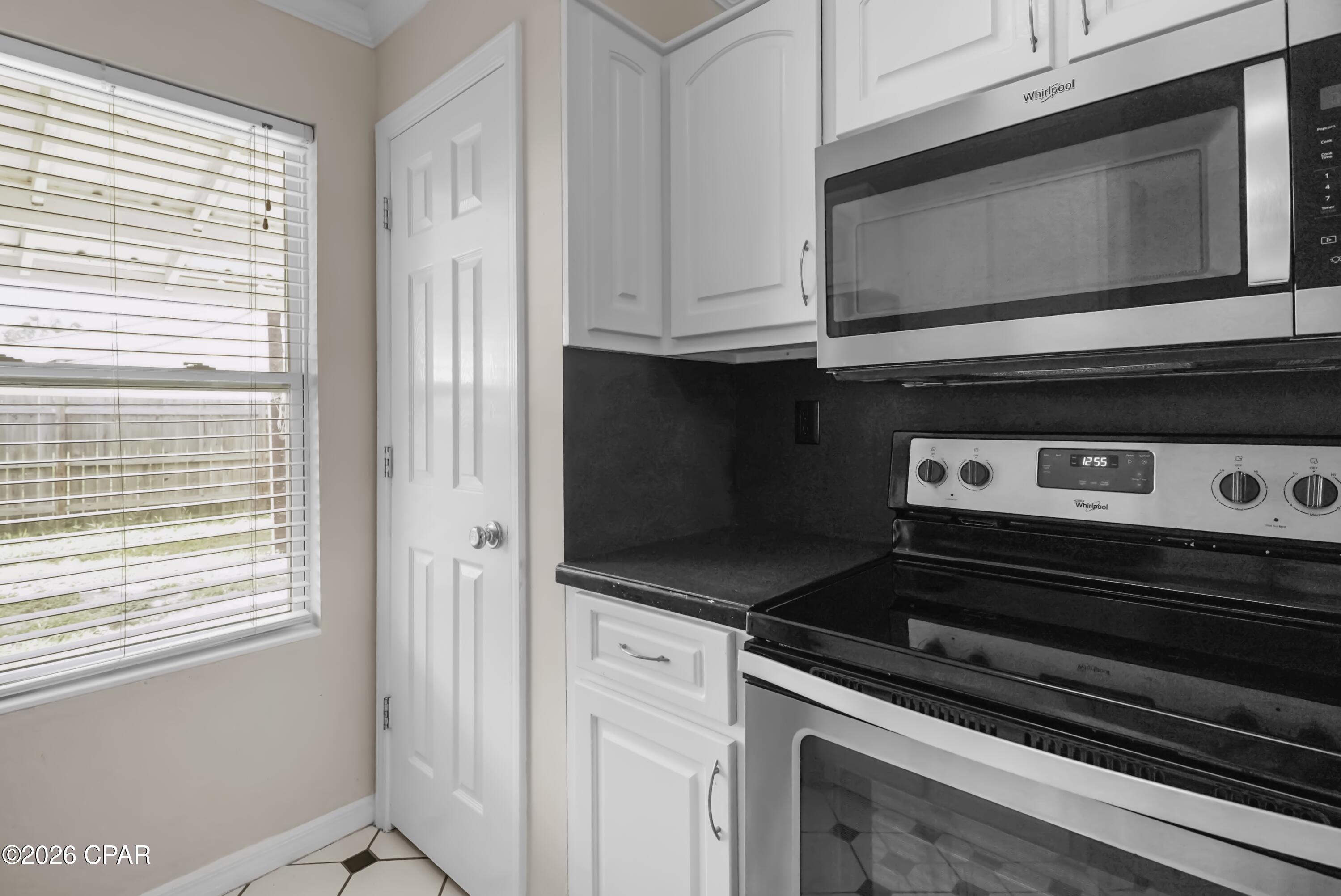 6213 S Lagoon Drive B, Panama City, FL 32408 thumbnail, photo 5 of 69