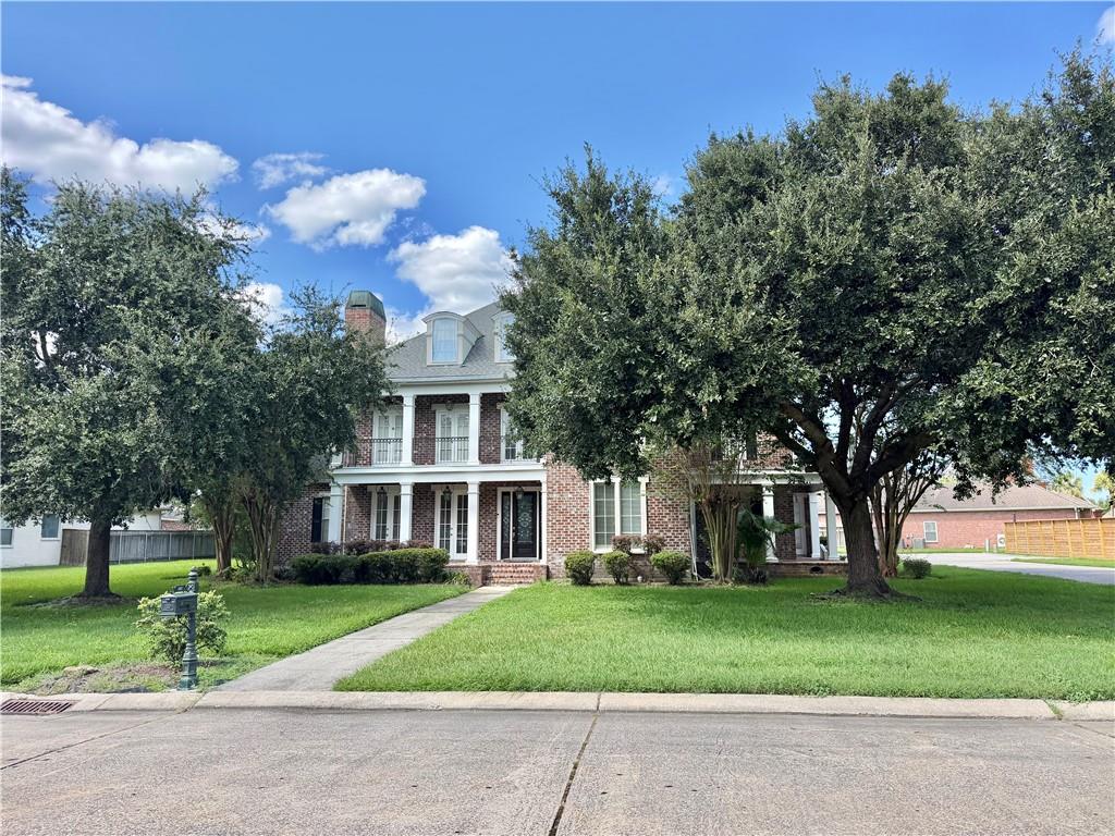 Photo 1 of Single family home for sale at 110 Natchez Tr Dr, Harvey, LA 70058 | MLS# 2578158 | Listing updated on 2026-09-25