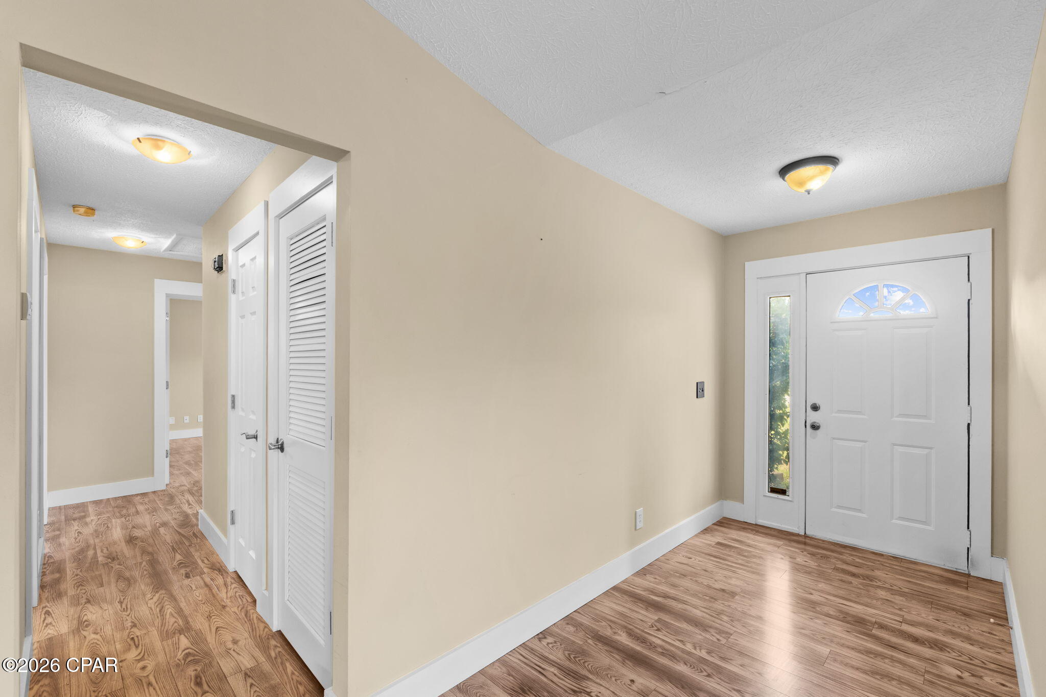 560 Lagoon Oaks Drive, Panama City Beach, FL 32408 thumbnail, photo 17 of 43
