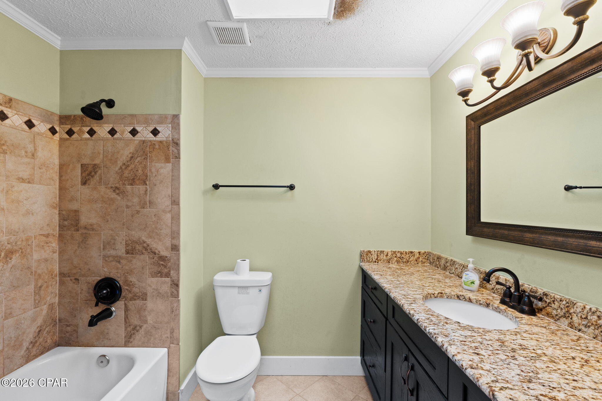 560 Lagoon Oaks Drive, Panama City Beach, FL 32408 thumbnail, photo 23 of 43
