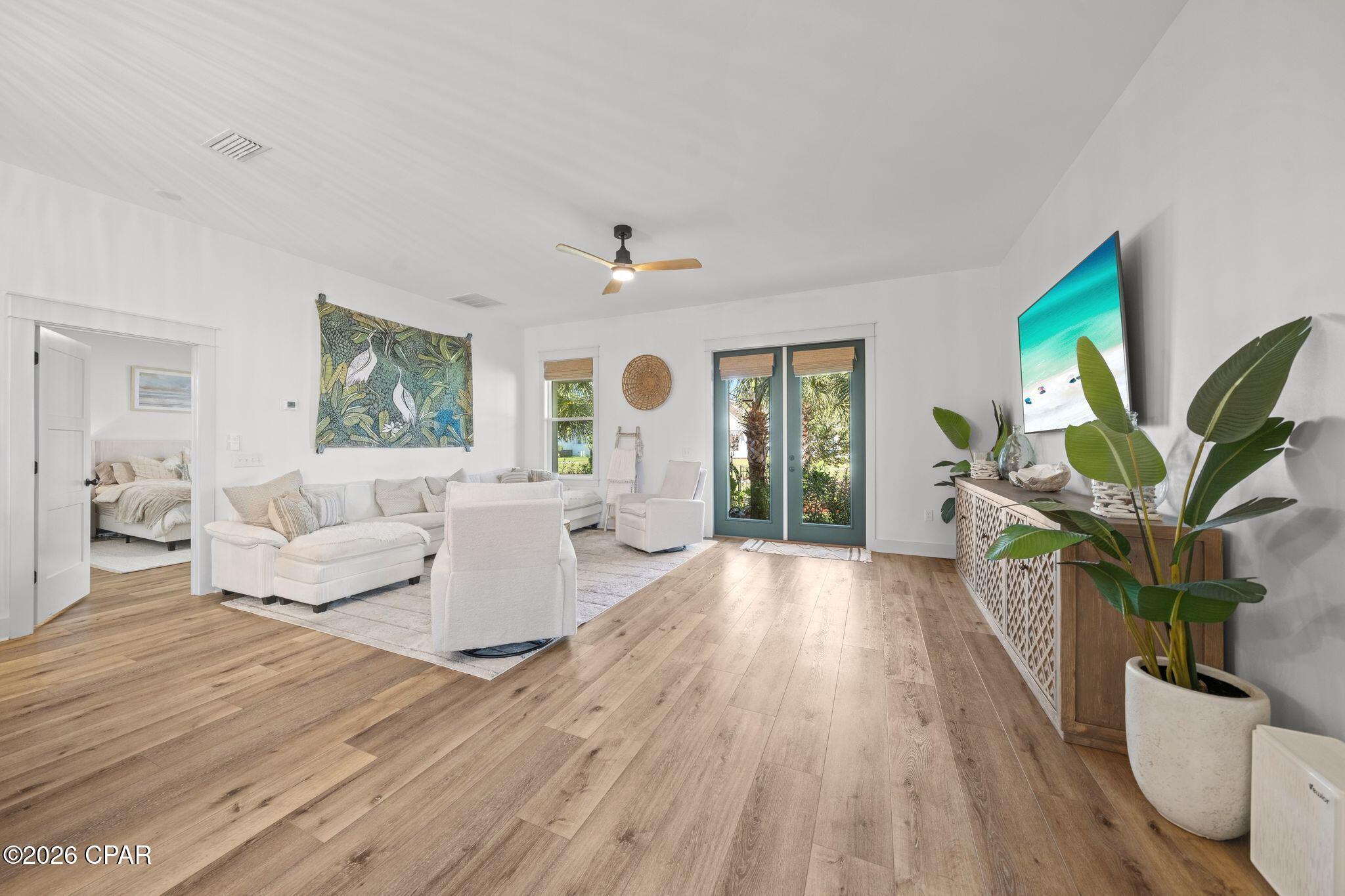 320 Cicero Street, Panama City Beach, FL 32407 thumbnail, photo 20 of 87