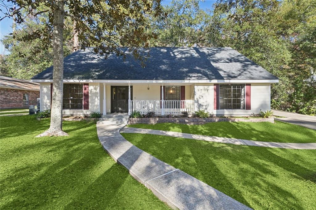 Single family home for sale at 157 Kimberly Dr, Mandeville, LA 70448 | MLS# 2578777