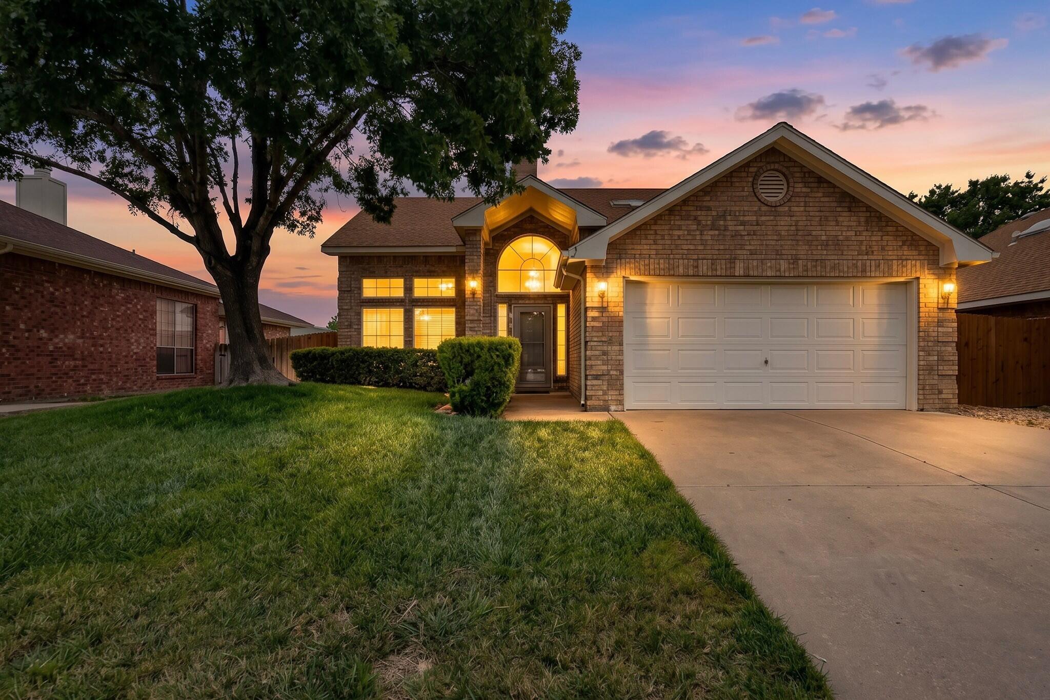 Photo 1 of Sale Pending at 7539 Calyx Dr Nw, Albuquerque, NM 87120 | MLS# 1111507 | Listing updated on 2026-10-06