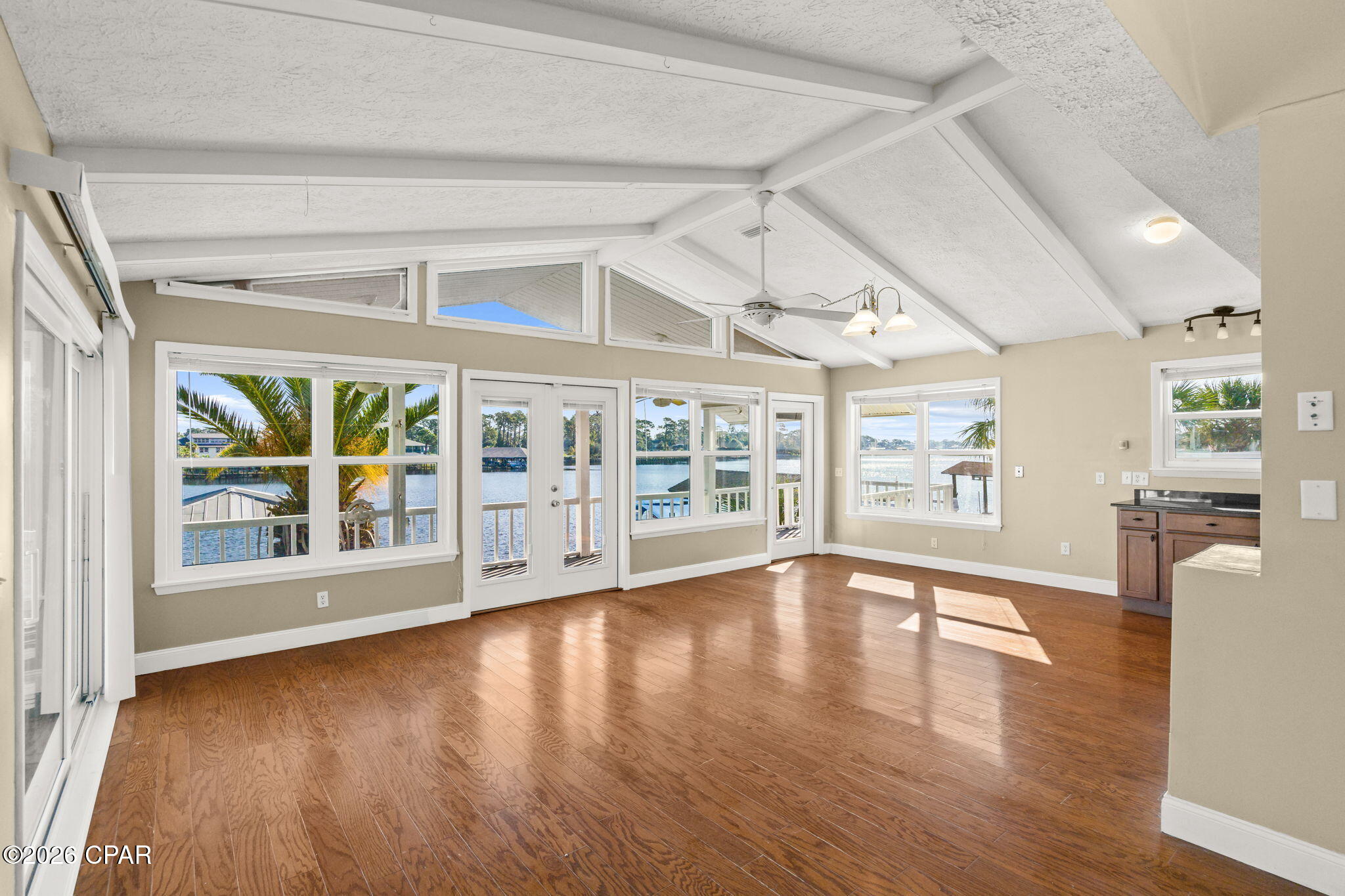 7202 S Lagoon Drive, Panama City, FL 32408 thumbnail, photo 3 of 61