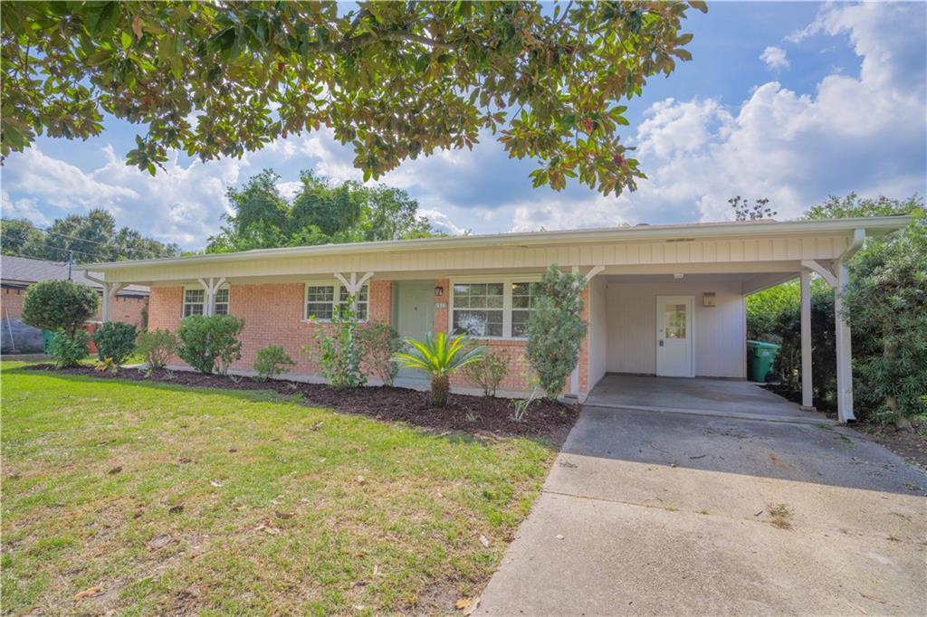 Photo 1 of Single family home for sale at 1517 Eastridge Dr, Slidell, LA 70458 | MLS# 2578820 | Listing updated on 2026-10-06