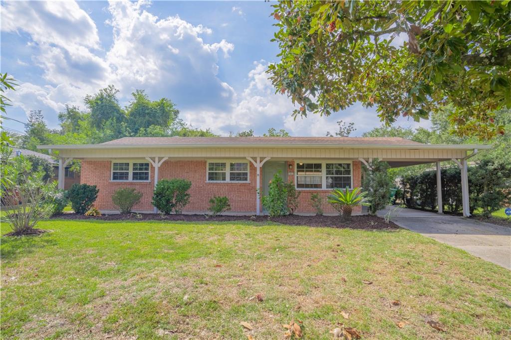 Photo 2 of Single family home for sale at 1517 Eastridge Dr, Slidell, LA 70458 | MLS# 2578820 | Listing updated on 2026-10-06