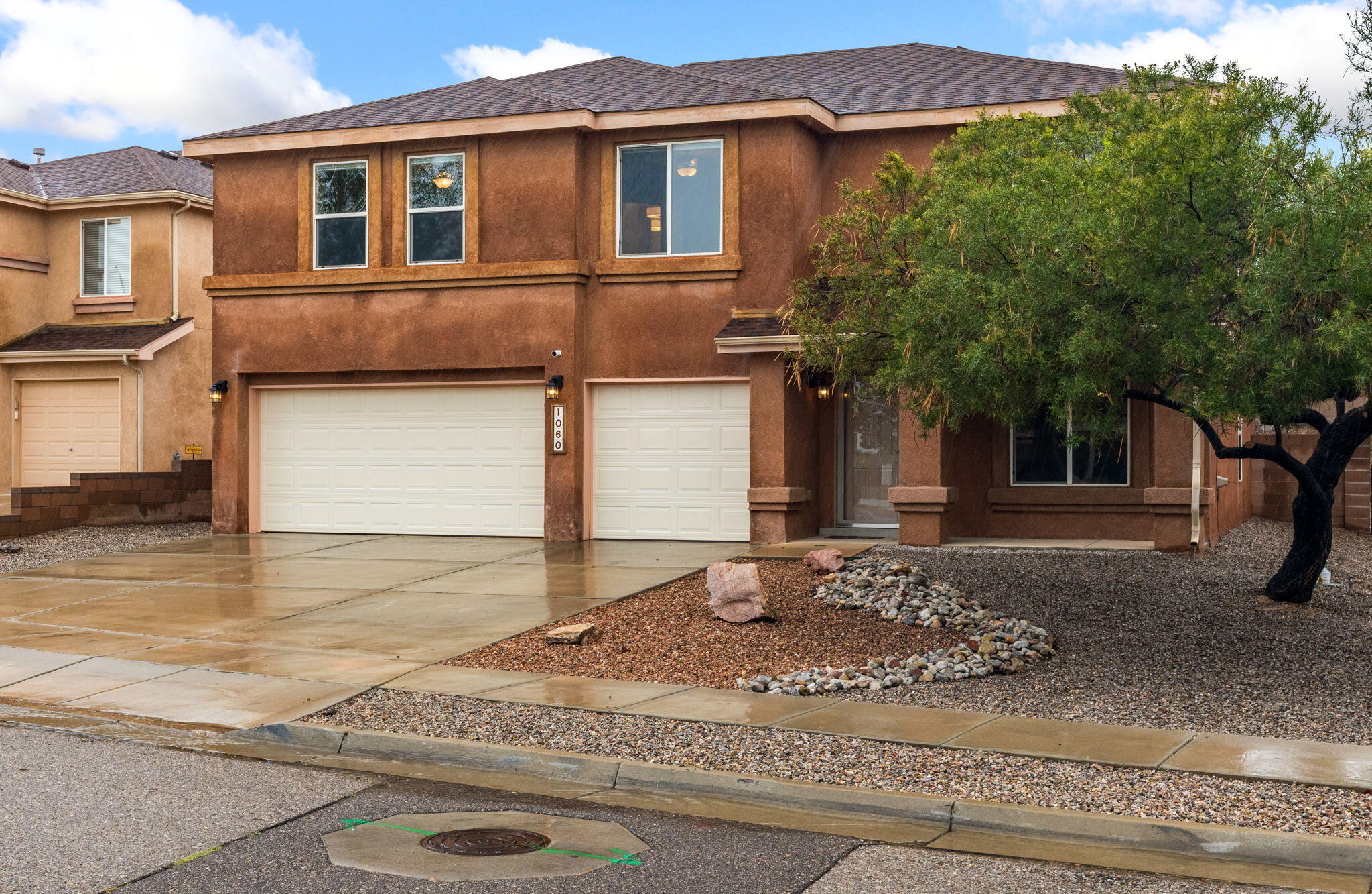 Photo 3 of Sale Pending at 1060 Capitan St Nw, Los Lunas, NM 87031 | MLS# 1111539 | Listing updated on 2026-09-30