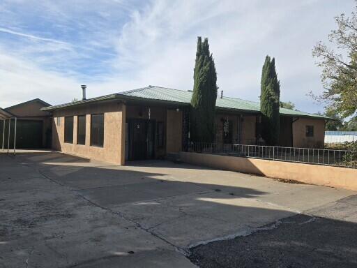 Photo 3 of Single family home for sale at 411 N Rubennie Pl Nw, Albuquerque, NM 87114 | MLS# 1111541 | Listing updated on 2026-10-10
