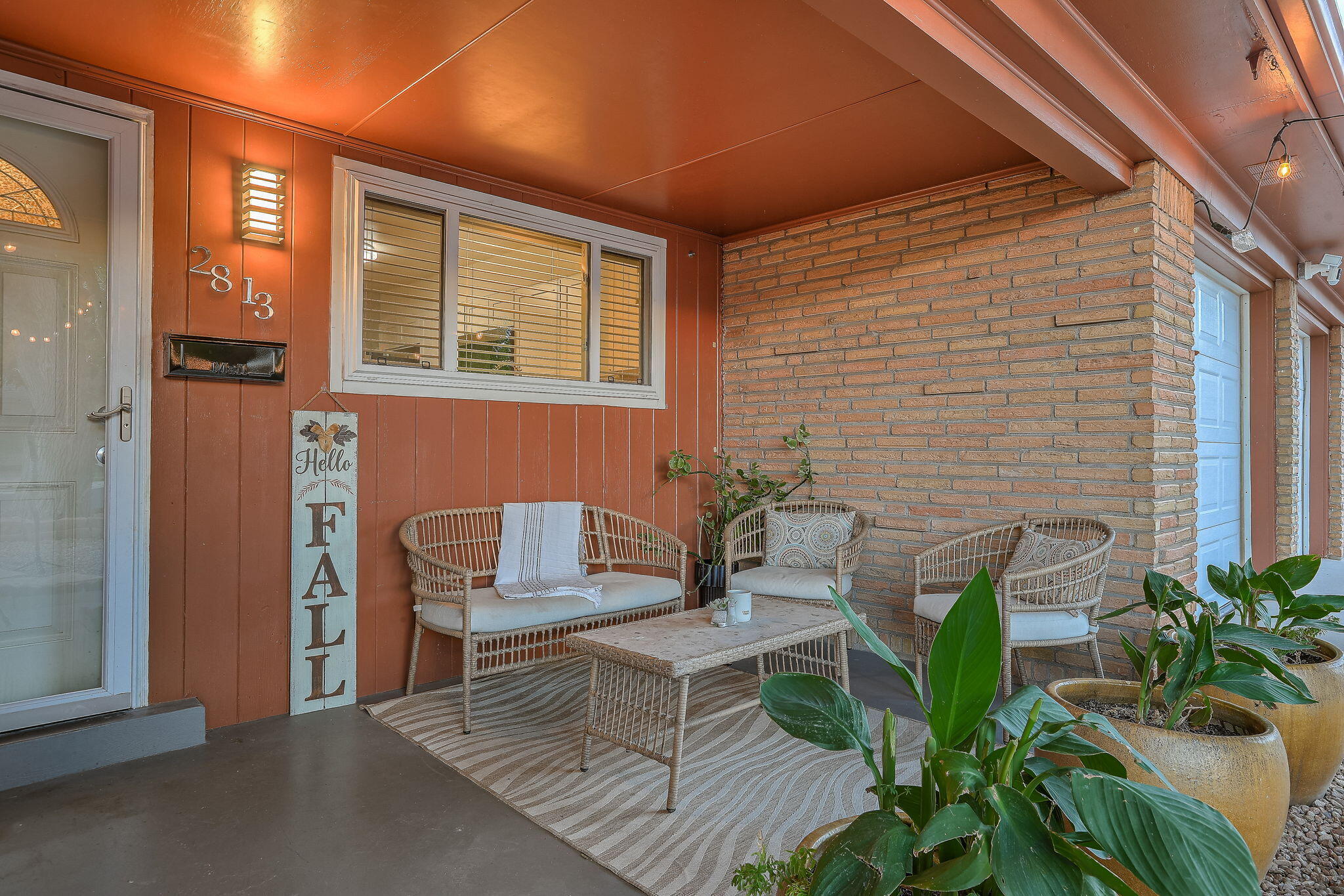 Photo 3 of Single family home for sale at 2813 Florida St NE, Albuquerque, NM 87110 | MLS# 1111564 | Listing updated on 2026-09-26