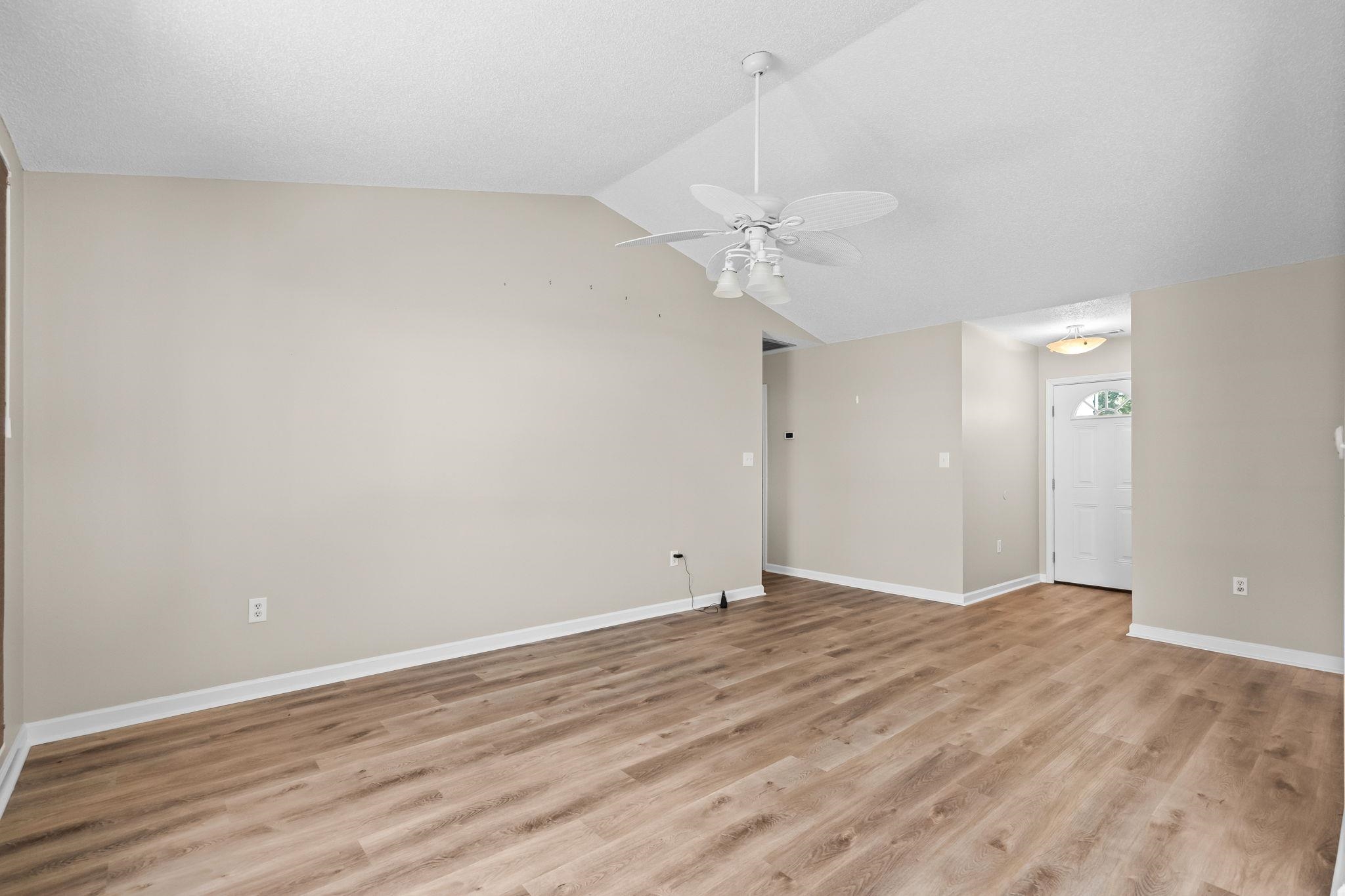 Photo 4 of Single family home for sale at 2125 Wedgewood Dr, Longs, SC 29568 | MLS# 2623764 | Listing updated on 2026-09-26