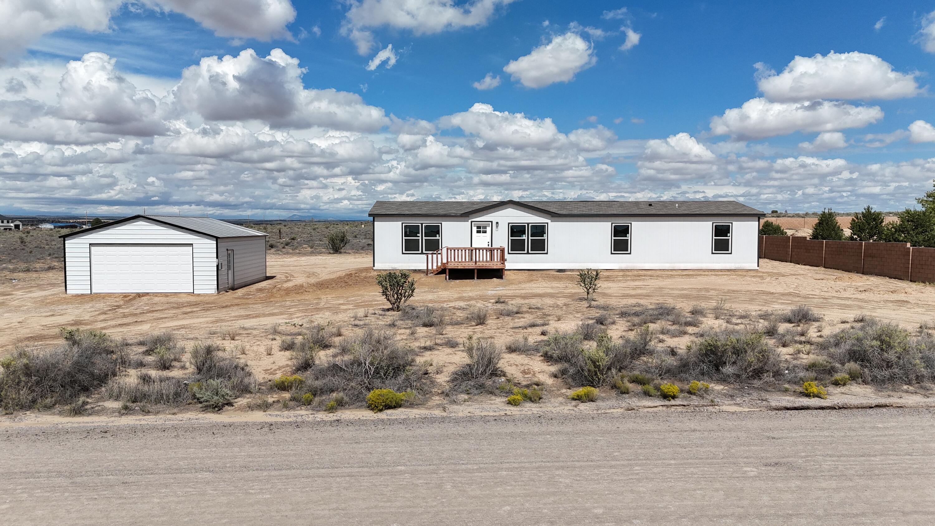 Photo 1 of Manufactured home for sale at 45 10th Avenue Ne, Rio Rancho, NM 87144 | MLS# 1111583 | Listing updated on 2026-09-26
