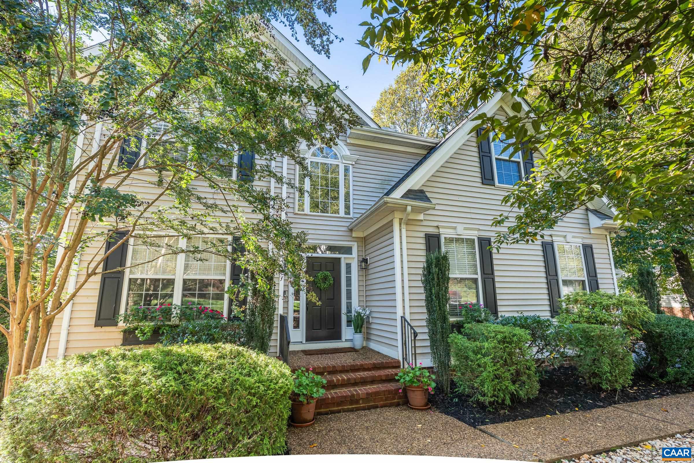 526 Fontana Dr