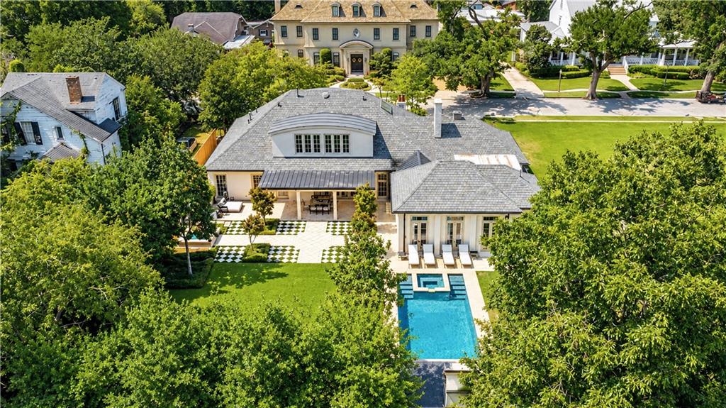 Photo 3 of Single family home for sale at 21 Tokalon Pl, Metairie, LA 70001 | MLS# 2578989 | Listing updated on 2026-10-01