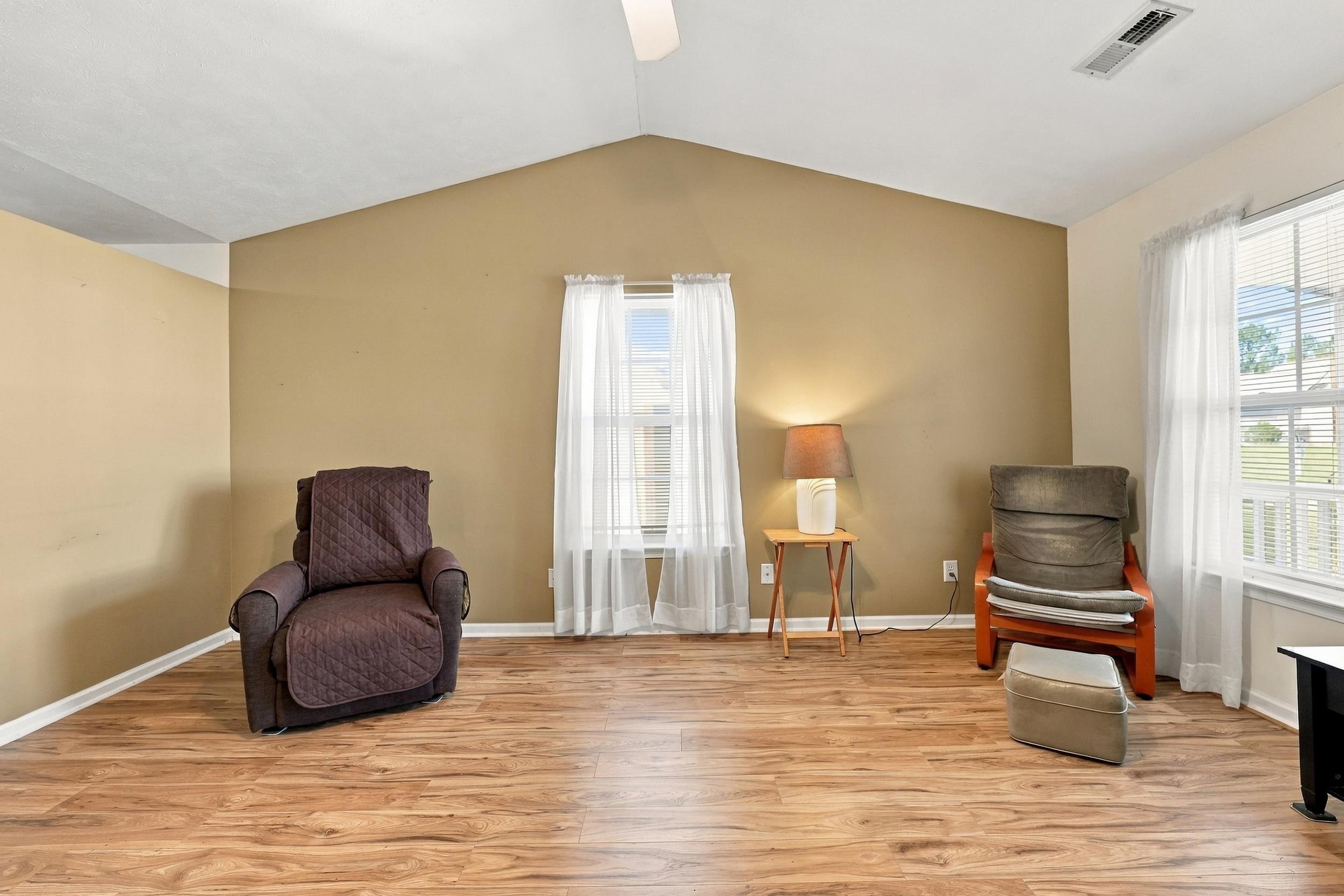 Photo 4 of Single family home for sale at 301 Sean River Rd, Conway, SC 29526 | MLS# 2623838 | Listing updated on 2026-10-06