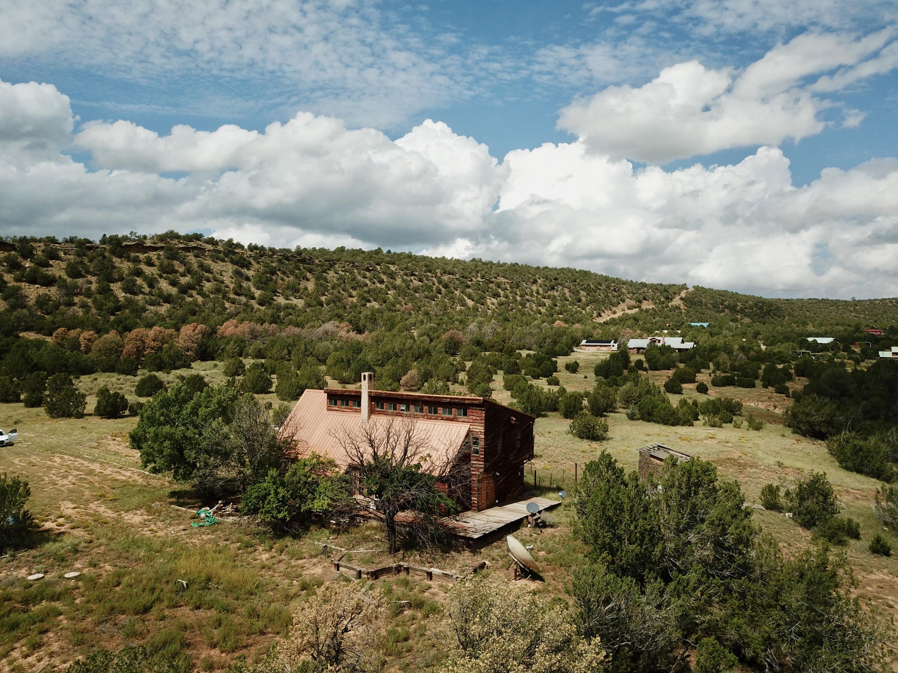 Photo 1 of Single family home for sale at 88 Gutierrez Cyn Rd, Tijeras, NM 87059 | MLS# 1111633 | Listing updated on 2026-09-28