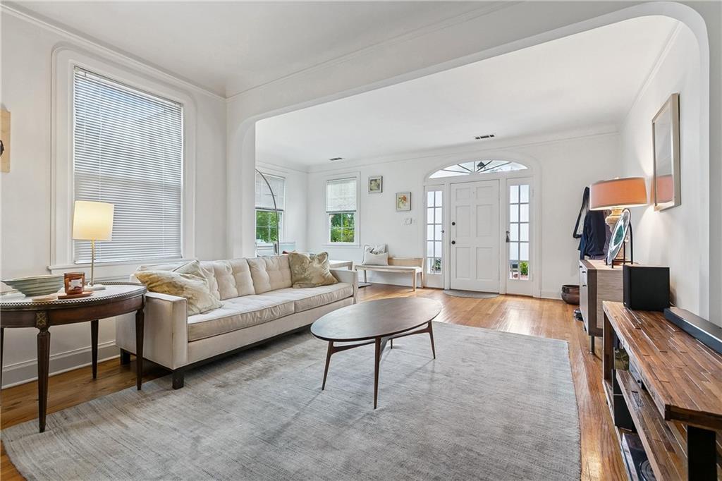 Photo 4 of Single family home for sale at 218 Metairie Hts Ave, Metairie, LA 70001 | MLS# 2579016 | Listing updated on 2026-10-01