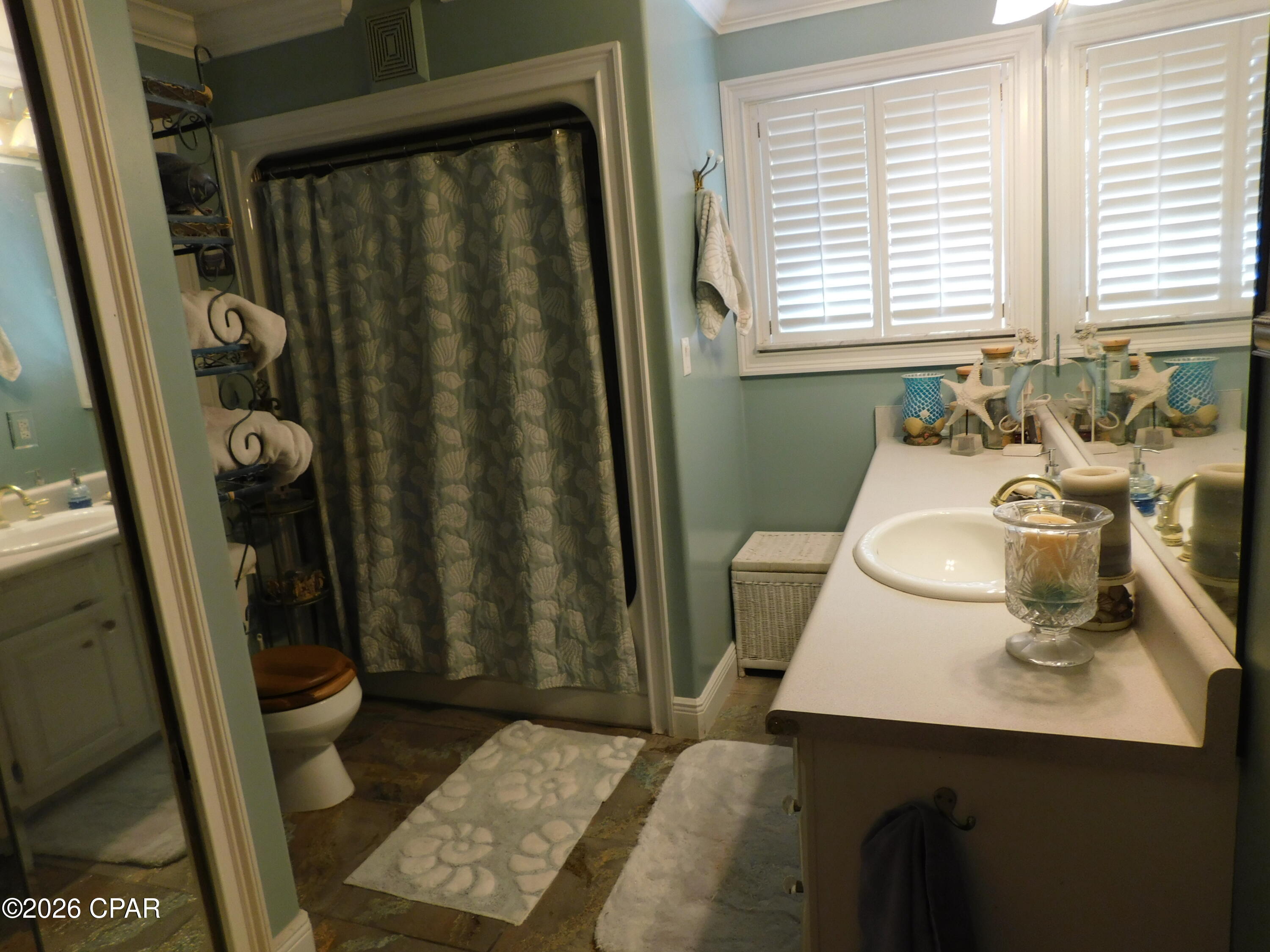 22421 Lakeview Lane, Panama City Beach, FL 32413 thumbnail, photo 18 of 88