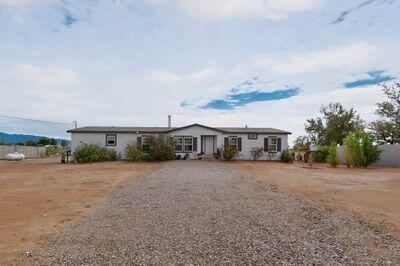 Photo 4 of Single family home for sale at 166 High Mesa Rd, Los Lunas, NM 87031 | MLS# 1111661 | Listing updated on 2026-10-03