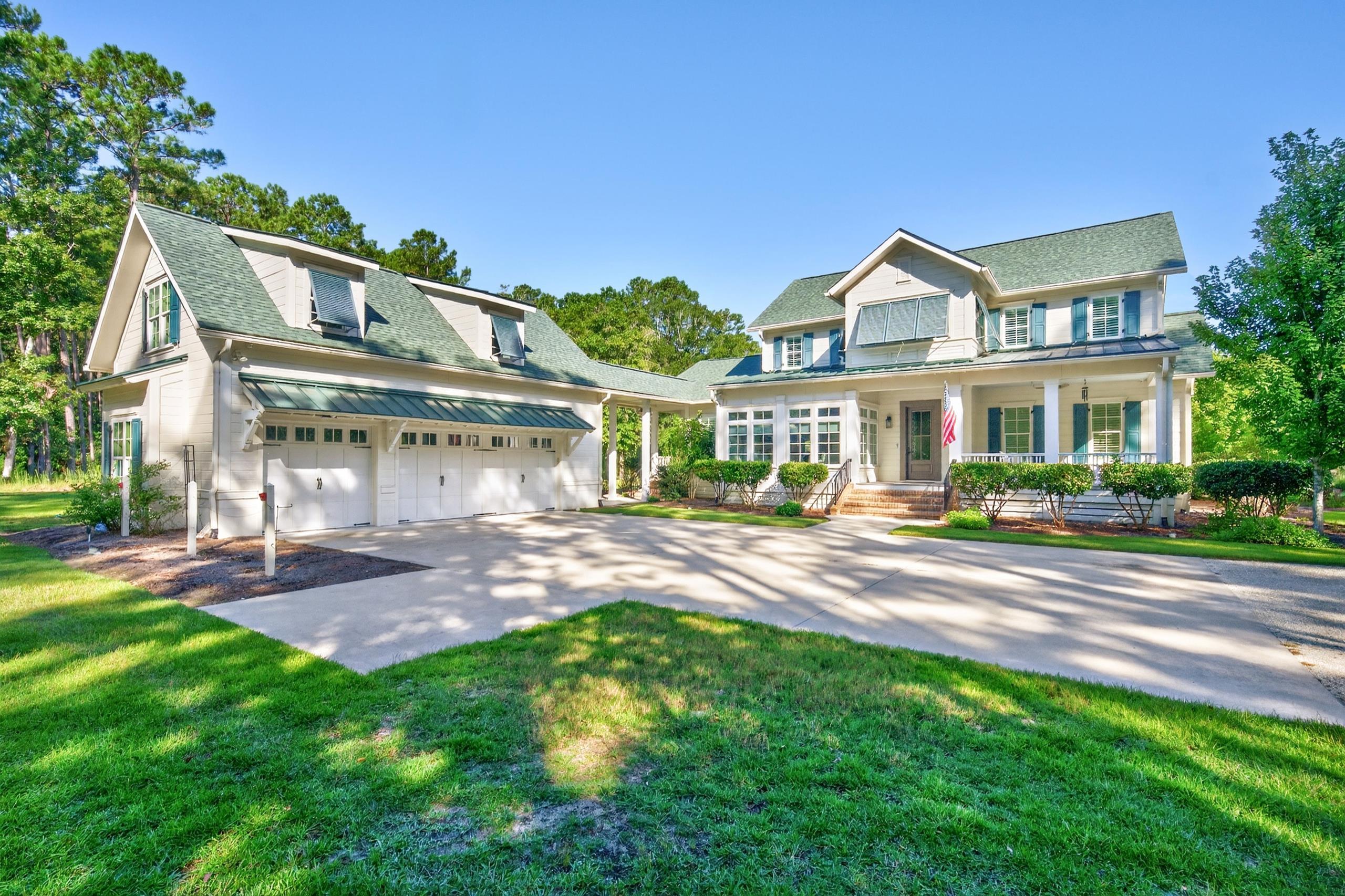 Photo 1 of Single family home for sale at 265 Nesting Pond Ct, Pawleys Island, SC 29585 | MLS# 2623935 | Listing updated on 2026-10-07