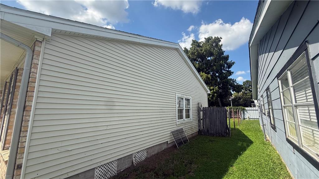 Photo 3 of Sale Pending at 3860 Redbud Ln, Harvey, LA 70058 | MLS# 2579133 | Listing updated on 2026-10-01