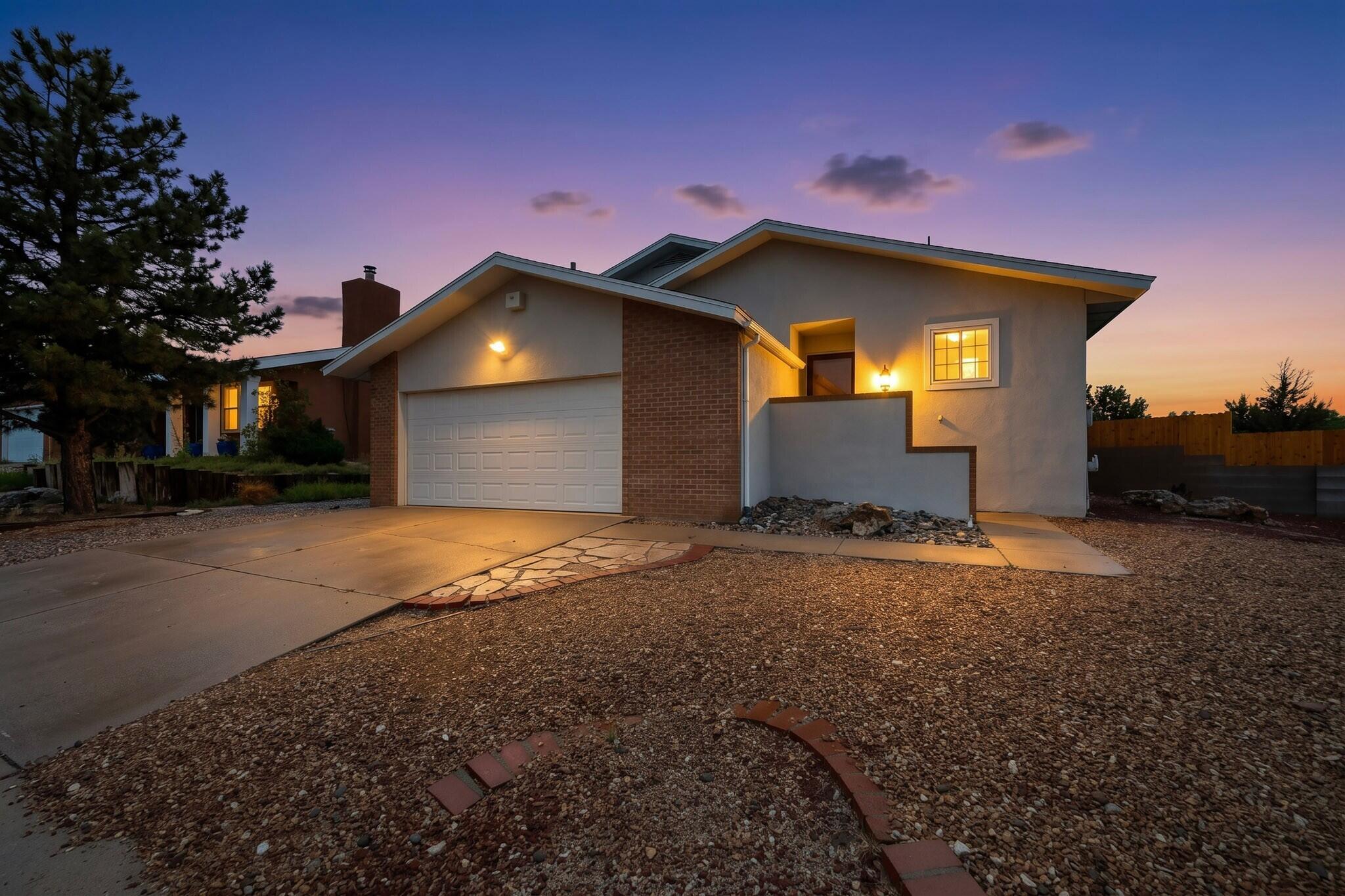 Photo 1 of Sale Pending at 13800 Paseo Vista Ne, Albuquerque, NM 87123 | MLS# 1111718 | Listing updated on 2026-10-02