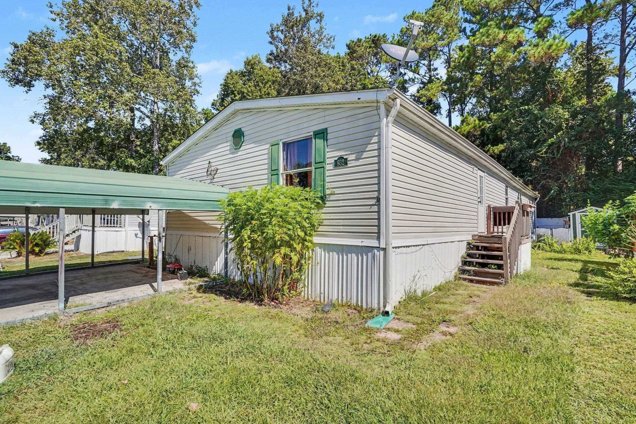 Photo 2 of Manufactured home for sale at 932 Pine Thicket St, Myrtle Beach, SC 29577 | MLS# 2624009 | Listing updated on 2026-10-09