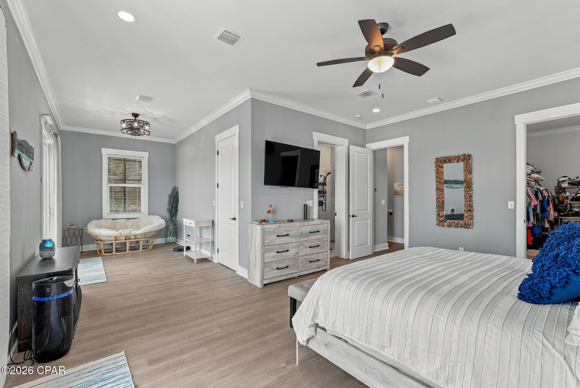 8811 N Lagoon Drive, Panama City Beach, FL 32408 thumbnail, photo 37 of 68