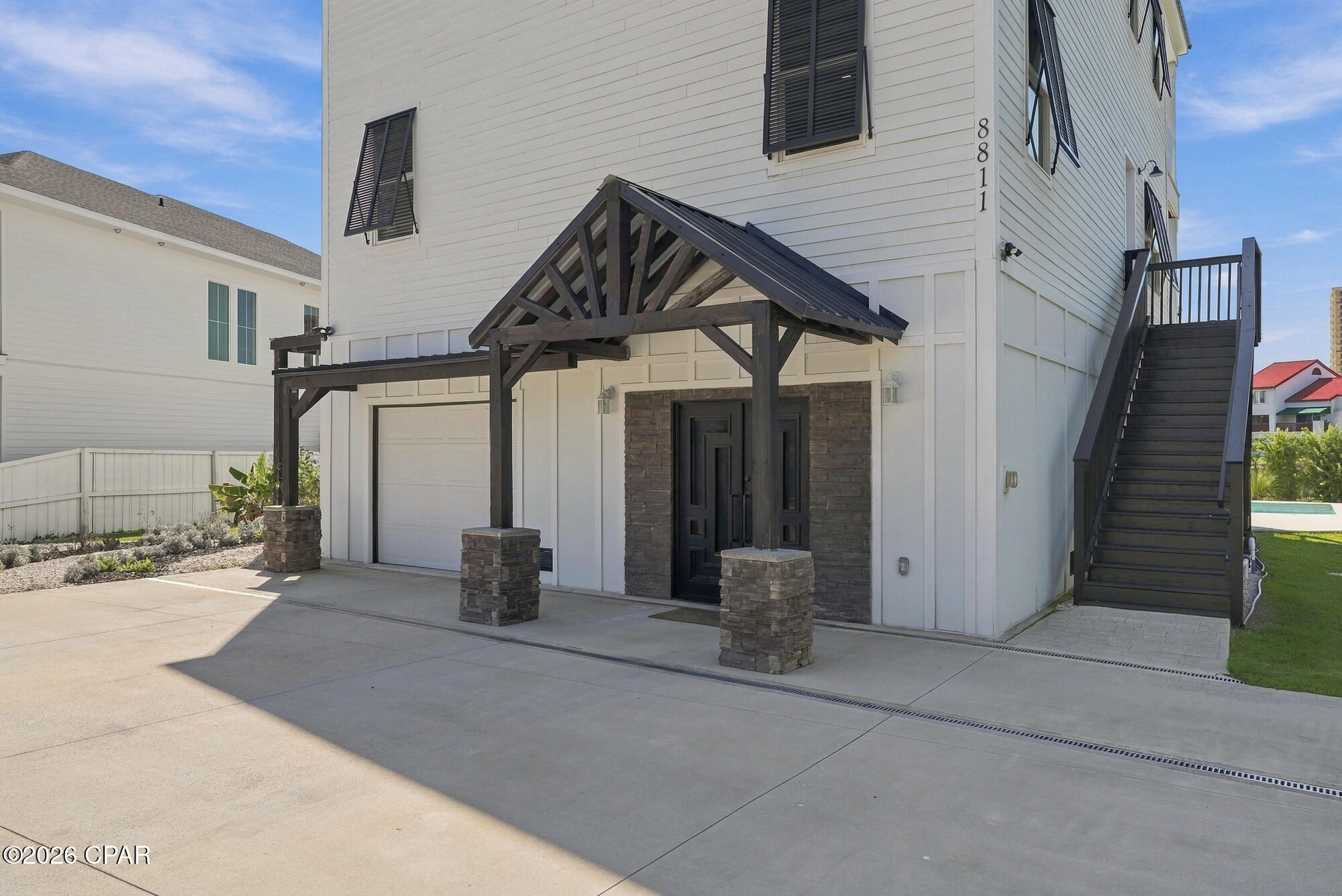 8811 N Lagoon Drive, Panama City Beach, FL 32408 thumbnail, photo 7 of 68