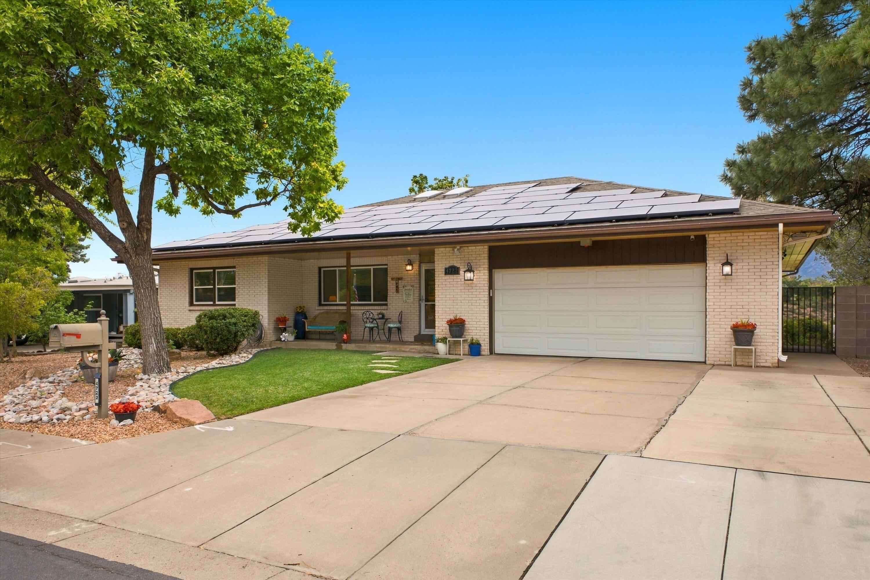 Photo 3 of Single family home for sale at 4722 Sherwood St Ne, Albuquerque, NM 87109 | MLS# 1111728 | Listing updated on 2026-10-12