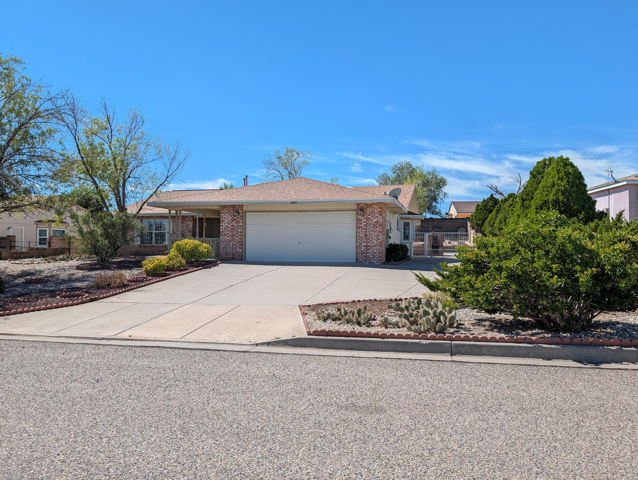 Photo 1 of Single family home for sale at 2595 Shavano Peak Dr Ne, Rio Rancho, NM 87144 | MLS# 1111731 | Listing updated on 2026-10-08