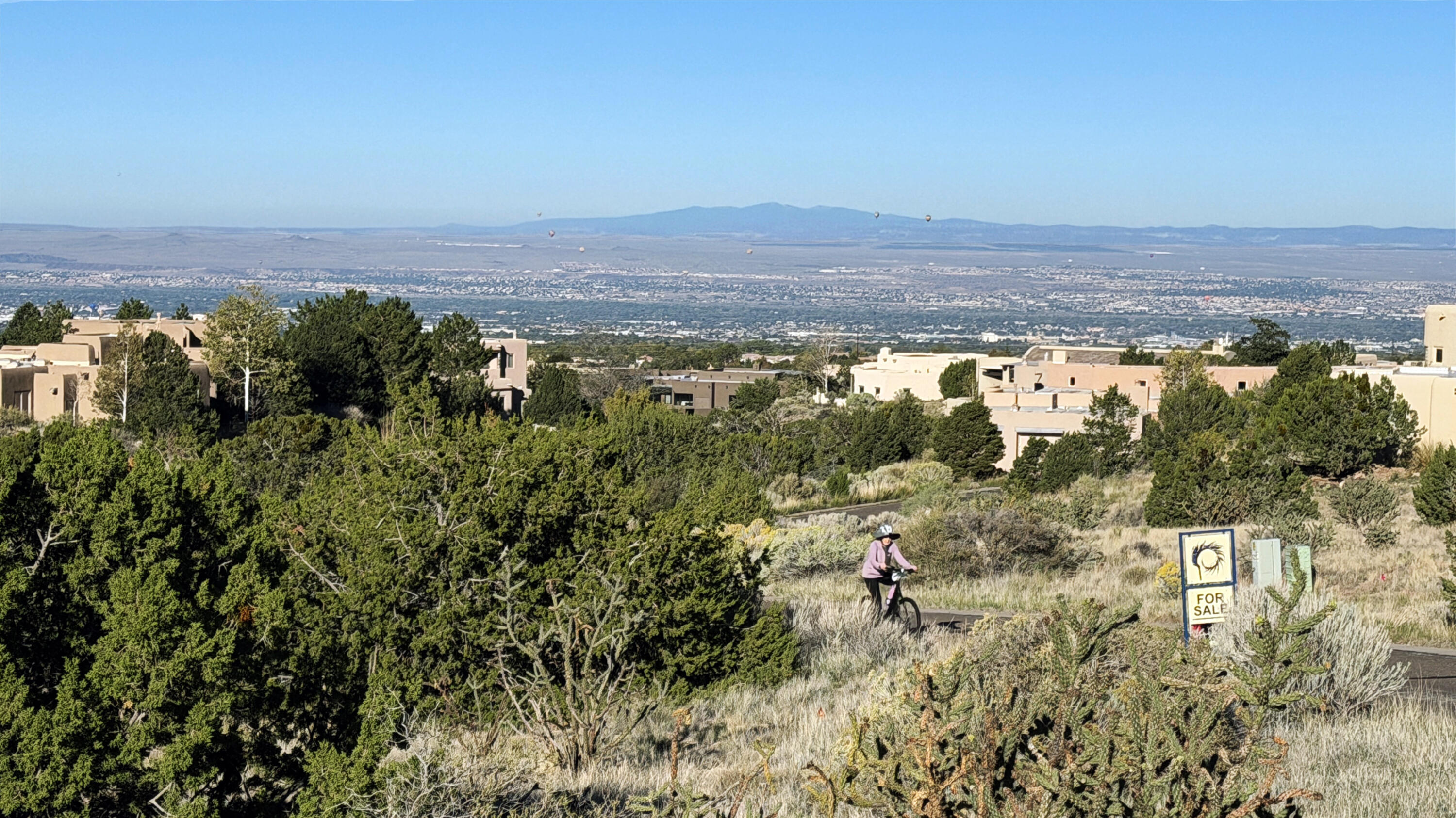 Photo 1 of Sale Pending at 6309 Gambel Oak Ct Ne, Albuquerque, NM 87111 | MLS# 1111747 | Listing updated on 2026-10-09