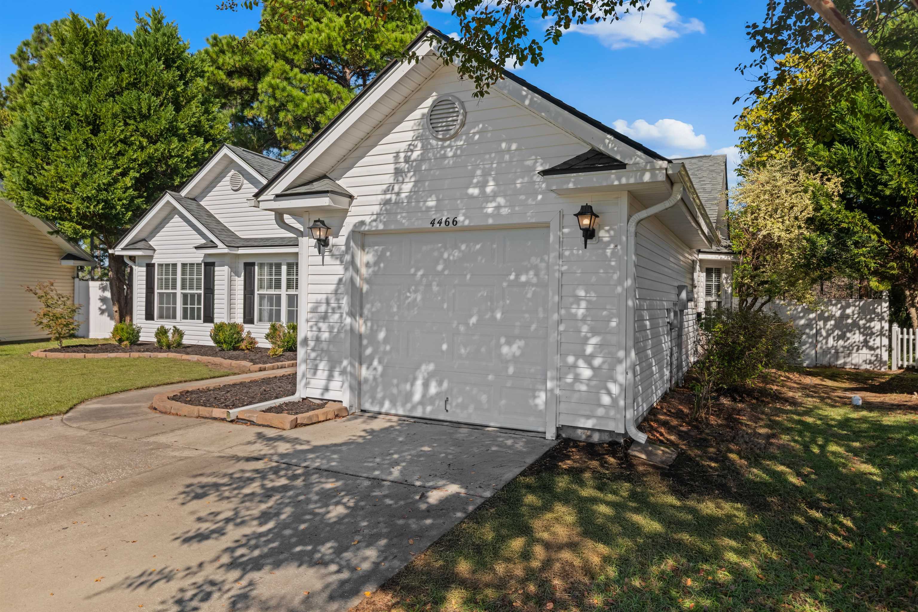 Photo 2 of Single family home for sale at 4466 W Walkerton Rd, Myrtle Beach, SC 29579 | MLS# 2624118 | Listing updated on 2026-10-10