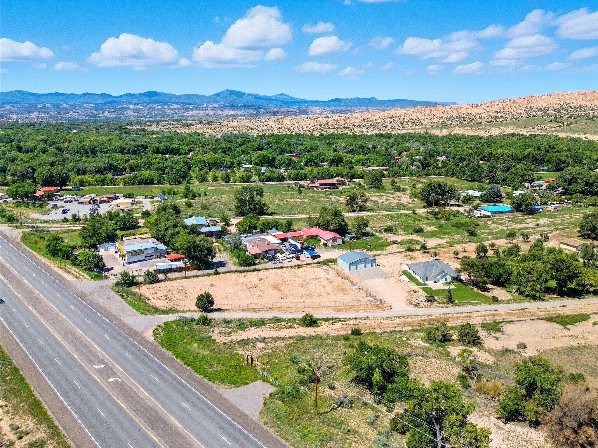 Photo 3 of Single family home for sale at 5 Jr Dr, Santa Fe, NM 87506 | MLS# 1111772 | Listing updated on 2026-10-01