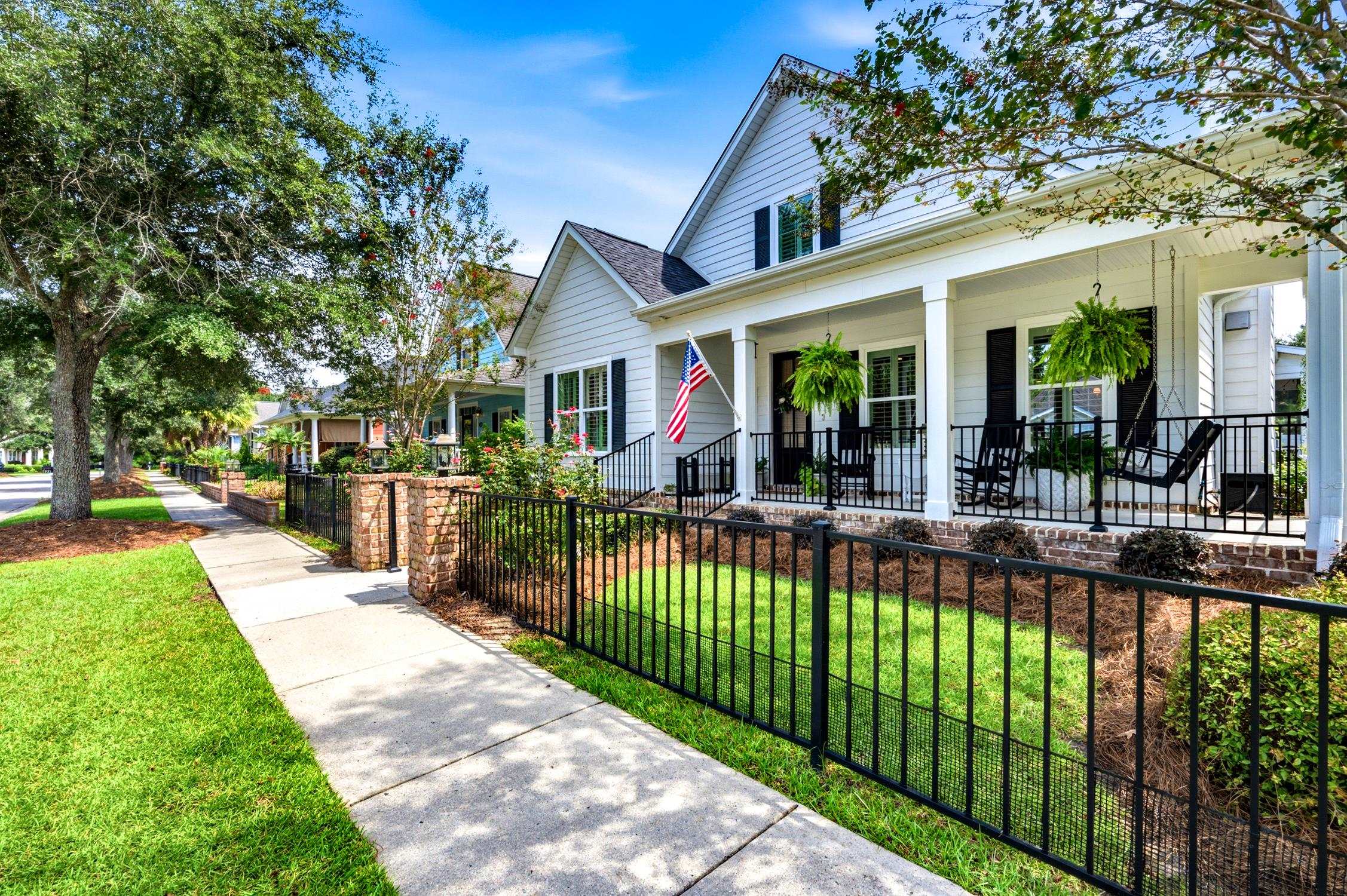 Photo 1 of Single family home for sale at 425 Greenwich Dr, Conway, SC 29526 | MLS# 2624172 | Listing updated on 2026-10-01