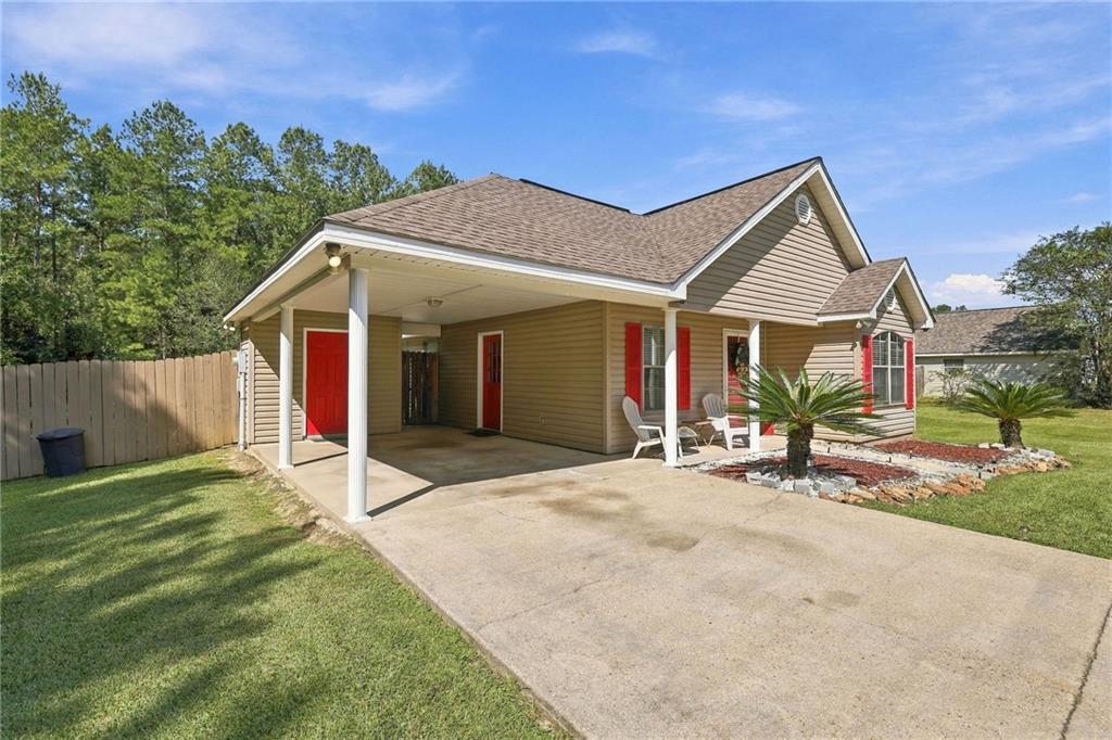Photo 2 of Single family home for sale at 34079 Ambrose Hoover Rd, Tickfaw, LA 70466 | MLS# 2578812 | Listing updated on 2026-10-09