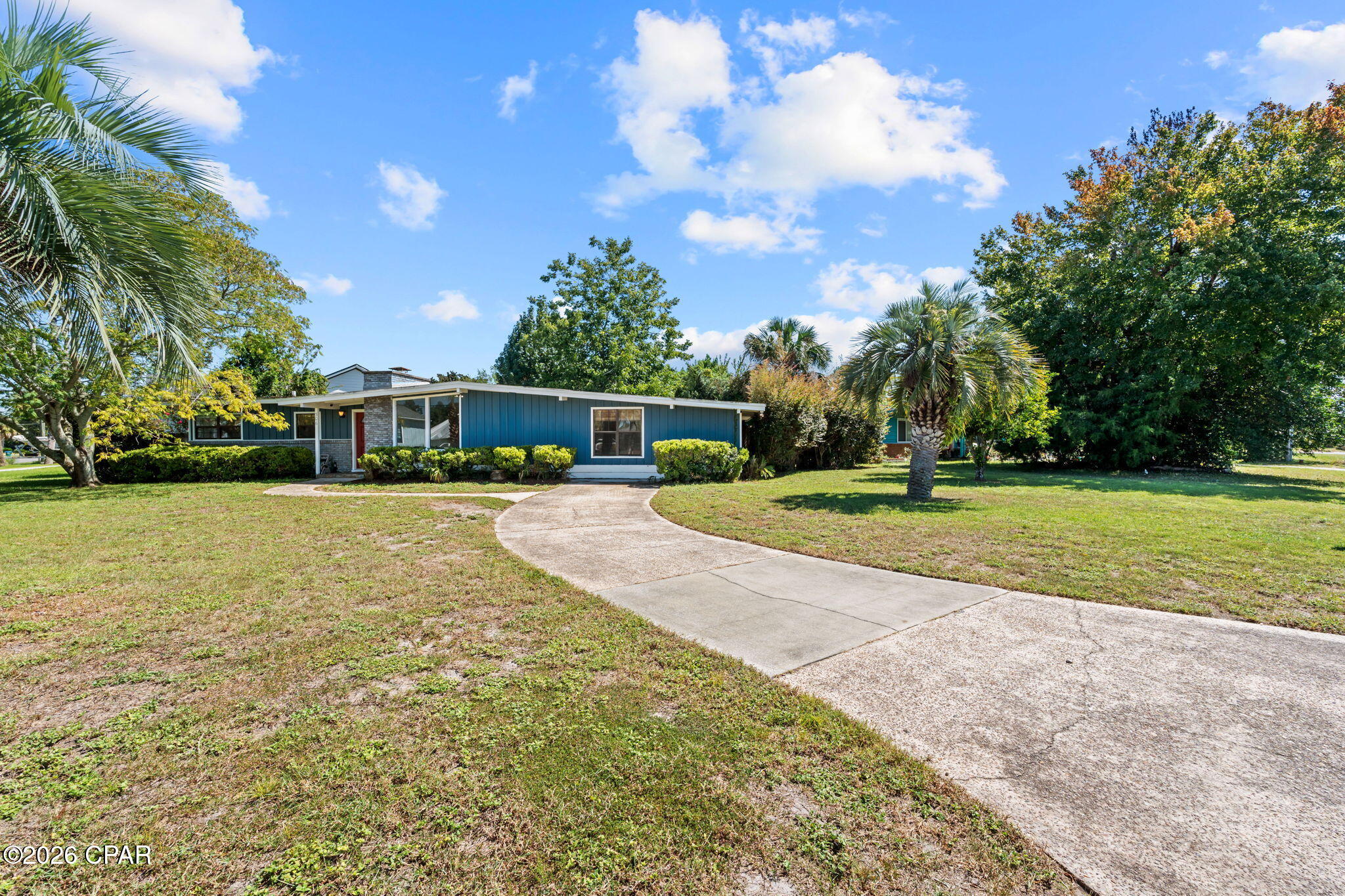 306 Carolyn Avenue, Panama City Beach, FL 32407 thumbnail, photo 3 of 41