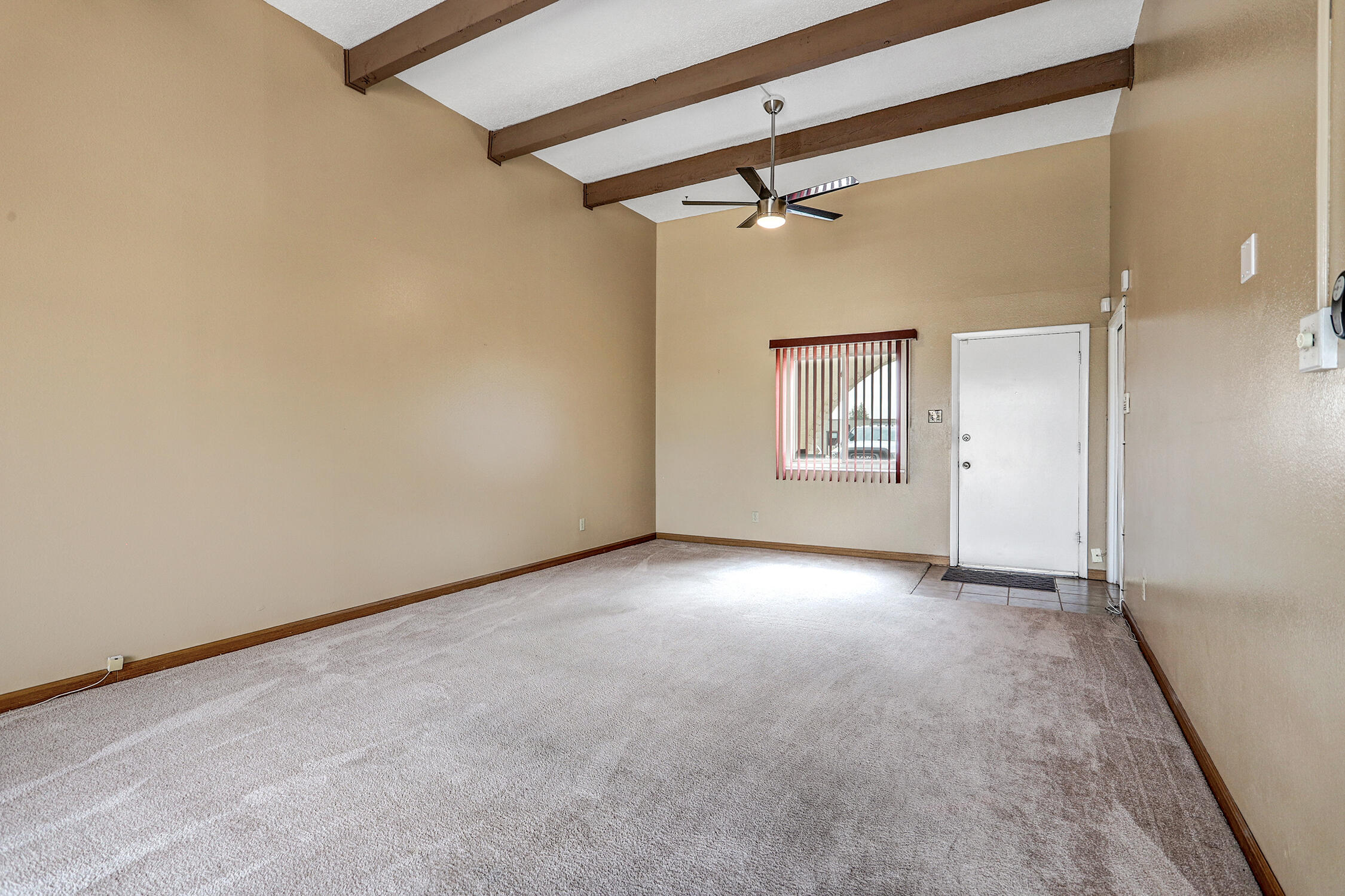 Photo 4 of Condo for sale at 1357 Rio Rancho Blvd SE #APT D, Rio Rancho, NM 87124 | MLS# 1111806 | Listing updated on 2026-10-07