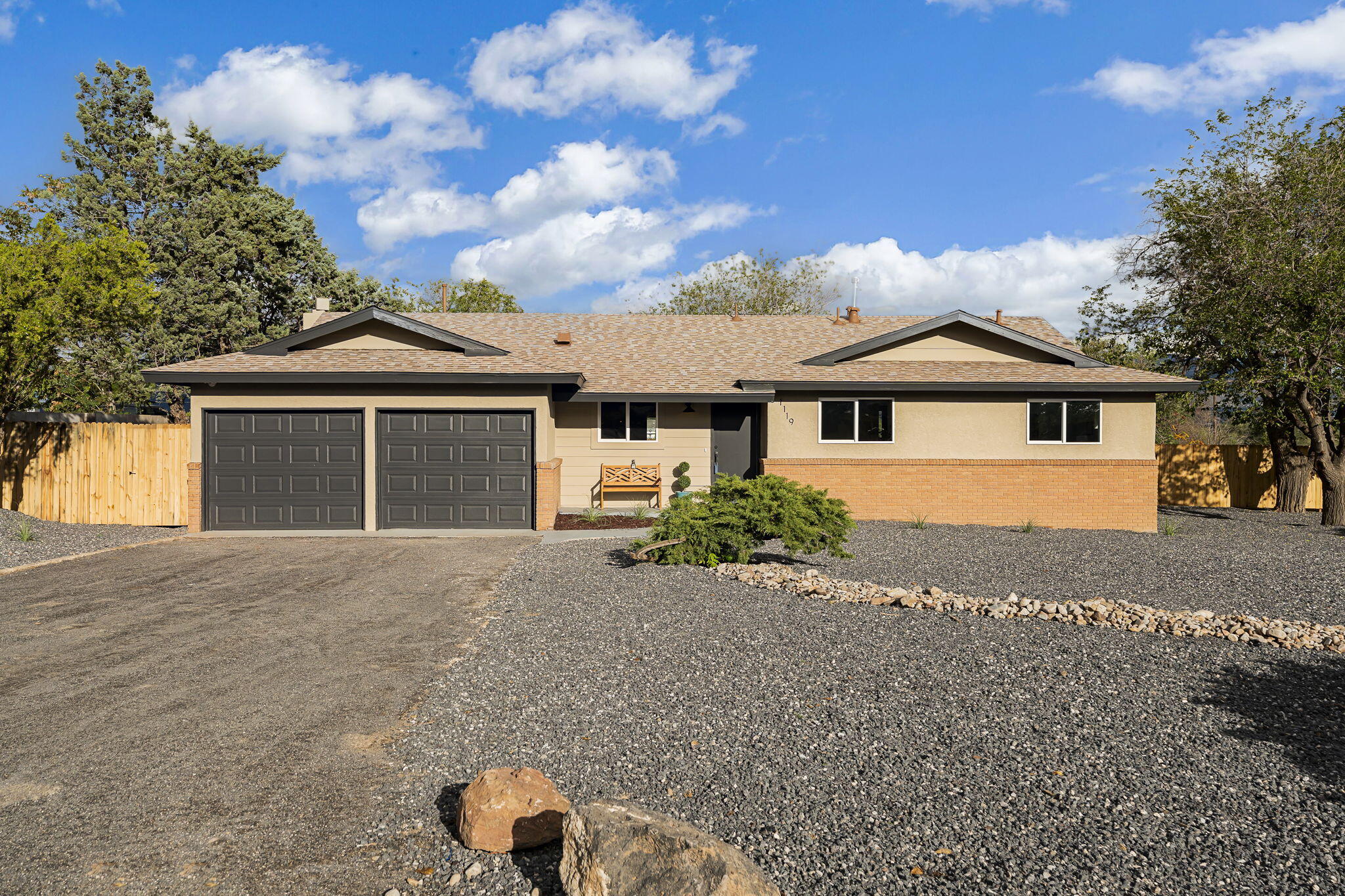 Photo 2 of Single family home for sale at 1119 Patricia Cir Nw, Corrales, NM 87048 | MLS# 1111815 | Listing updated on 2026-10-06
