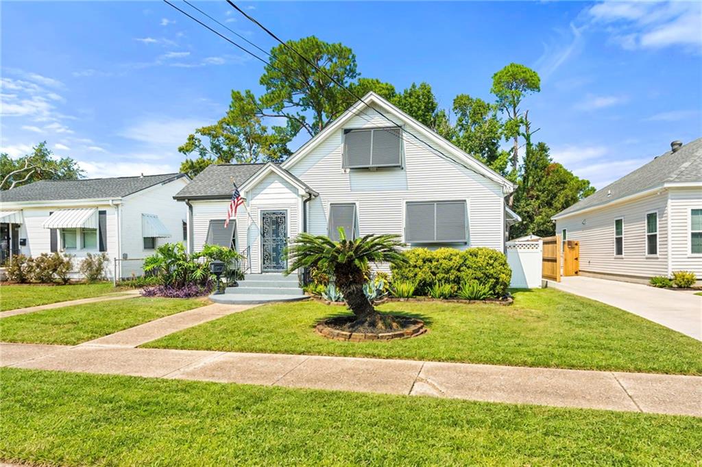Photo 1 of Single family home for sale at 3763 Roman St, Metairie, LA 70001 | MLS# 2579721 | Listing updated on 2026-10-04