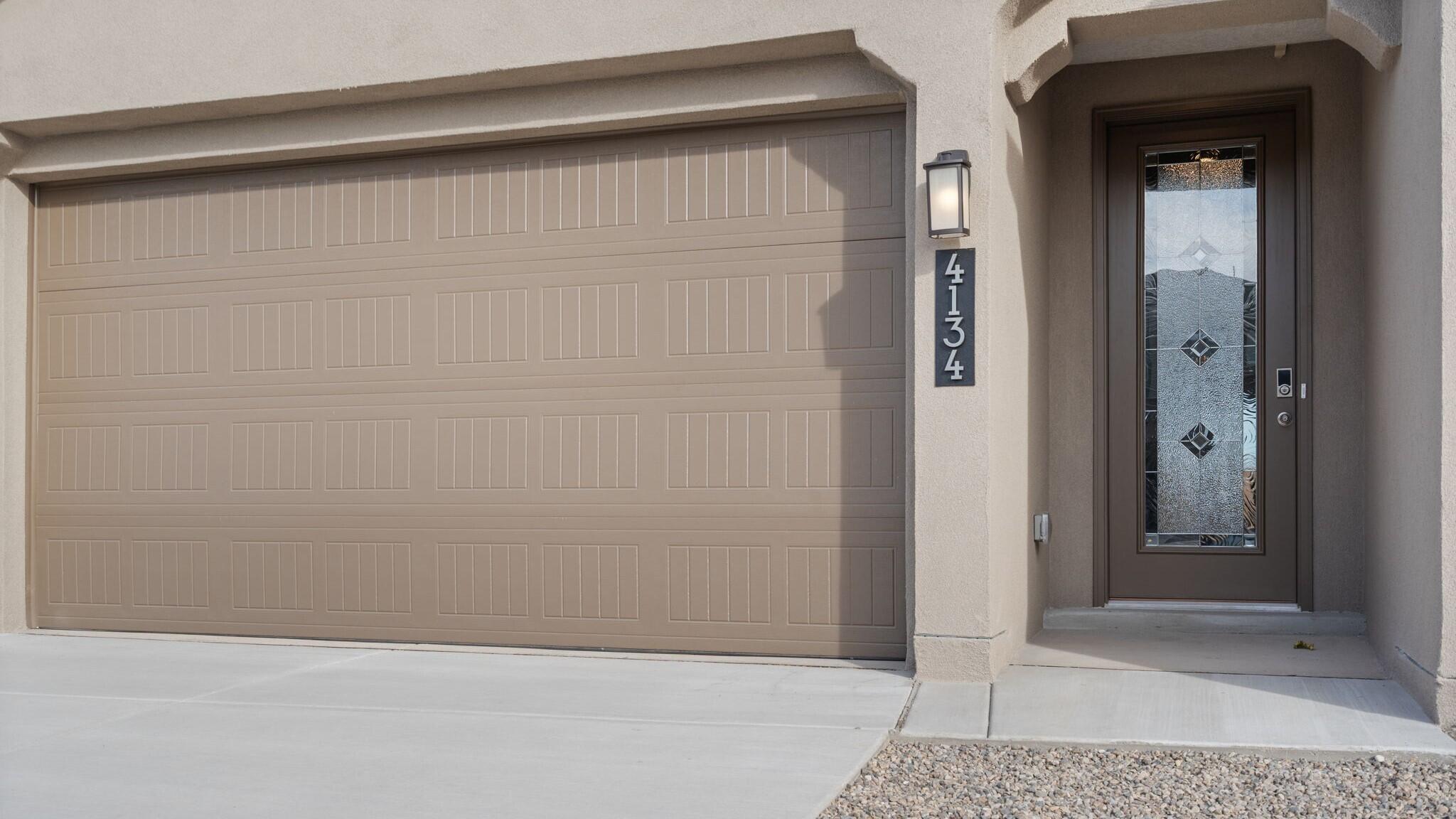 Photo 2 of Single family home for sale at 6737 Brianna Dr Ne, Rio Rancho, NM 87144 | MLS# 1111826 | Listing updated on 2026-10-01