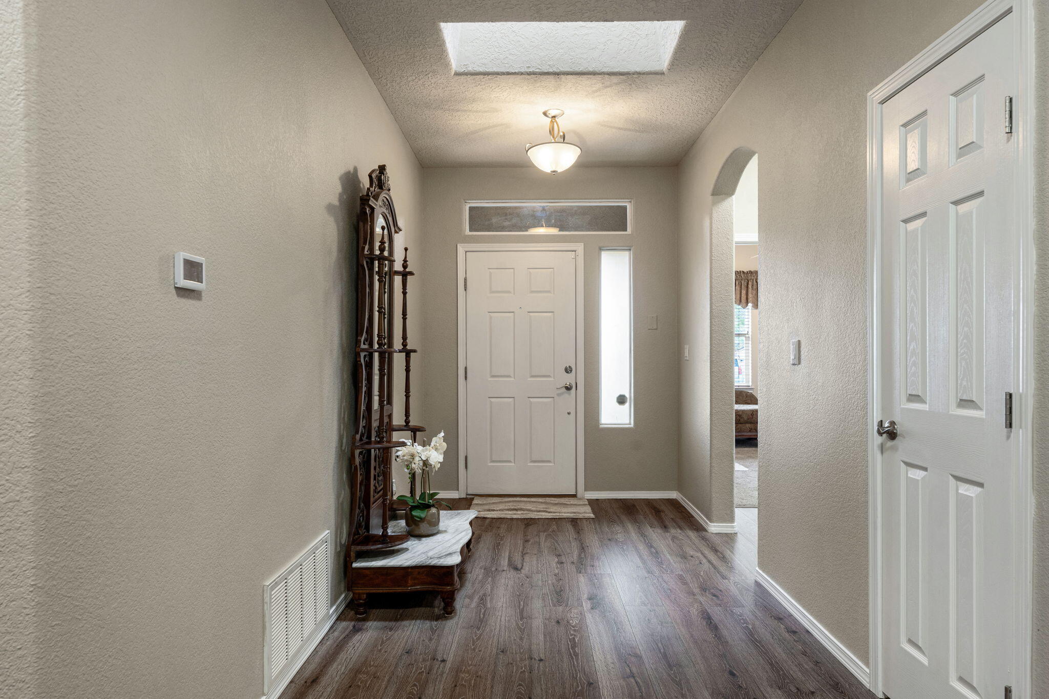 Photo 3 of Single family home for sale at 10447 Savoy Dr NW, Albuquerque, NM 87114 | MLS# 1111829 | Listing updated on 2026-10-03
