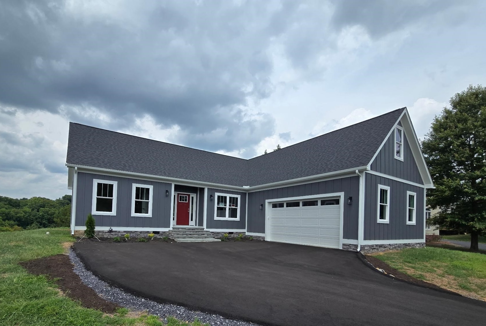 63 Woodridge Ln
