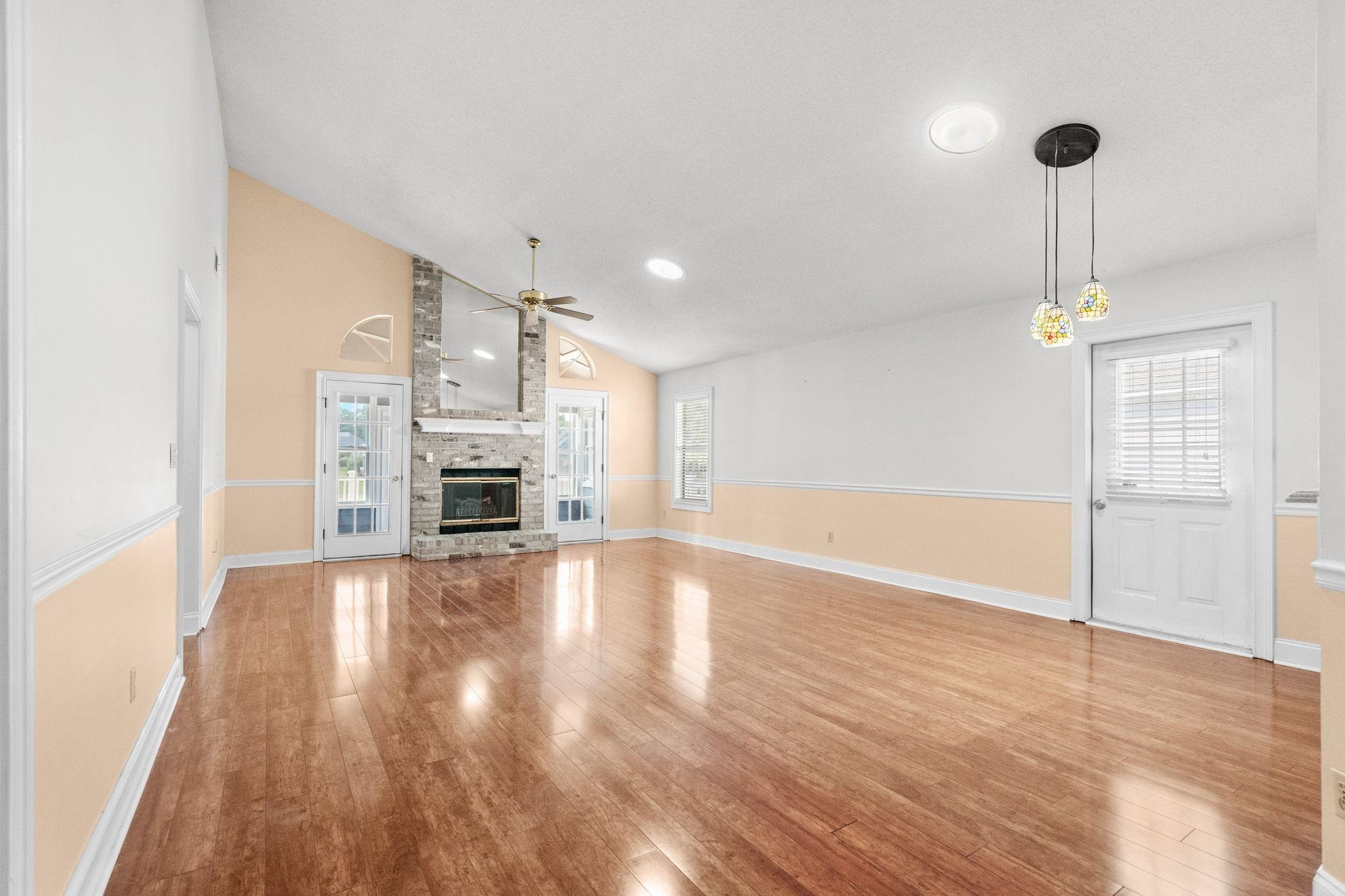Photo 2 of Single family home for sale at 910 Knoll Dr, Little River, SC 29566 | MLS# 2624249 | Listing updated on 2026-10-07